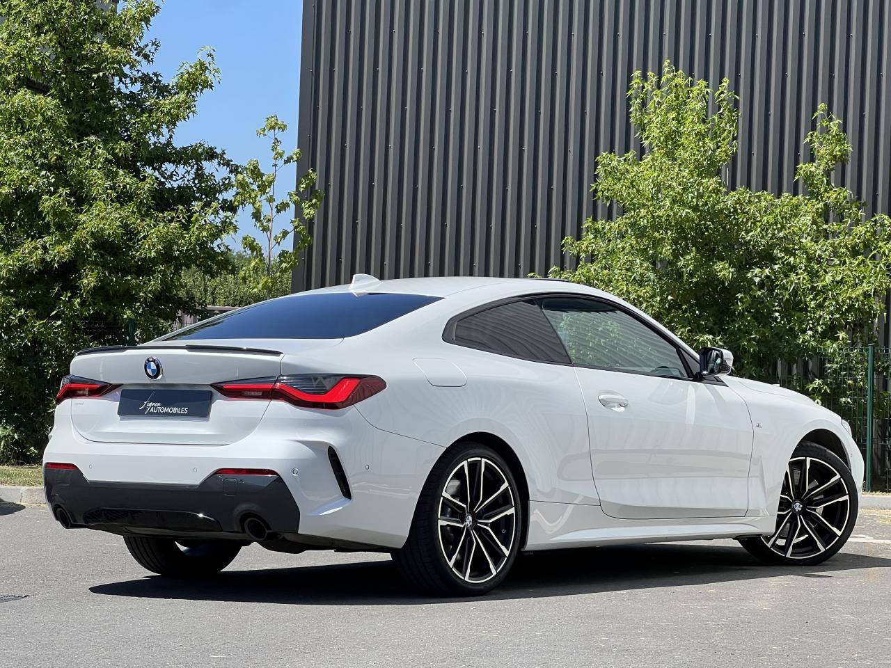 Photo BMW SERIE 4 430d xDrive M Sport 286 ch
