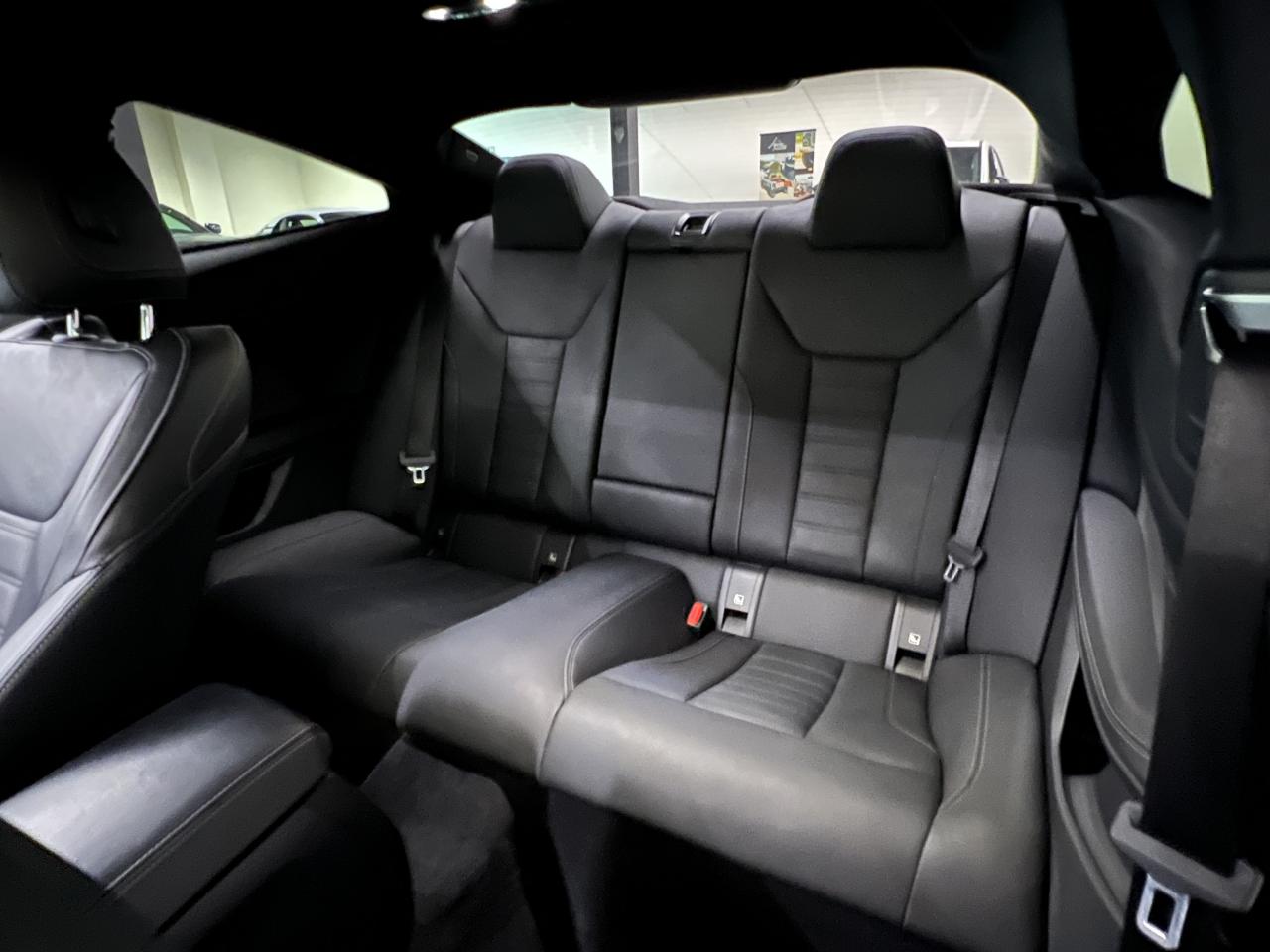 Photo BMW SERIE 4 430d xDrive M Sport 286 ch