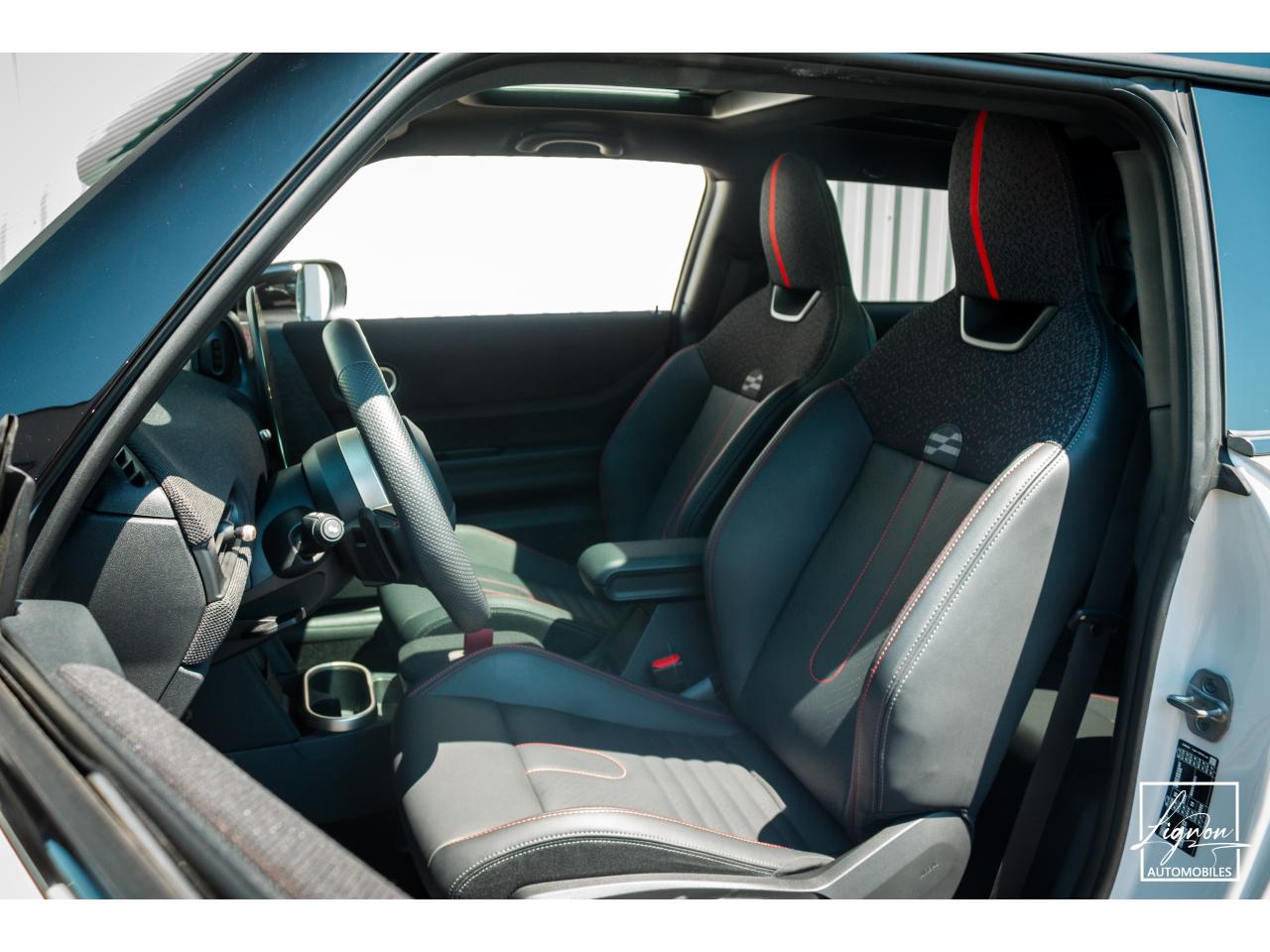 Photo MINI COOPER S Pack JCW 2.0 204 CH - BVA Sport