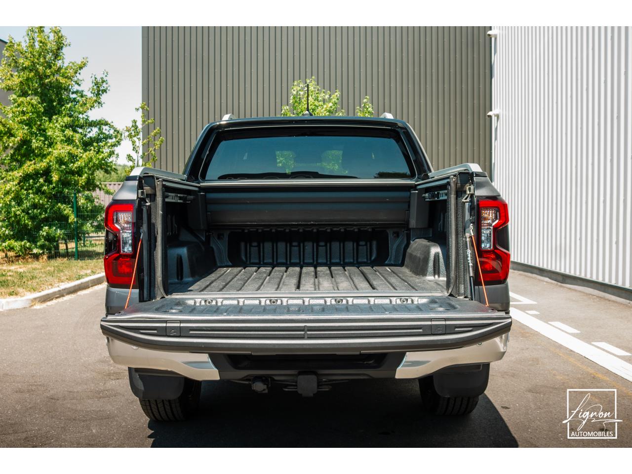 Photo FORD RANGER Platinum 3.0 V6 Double Cabine - 240 - BVA 2025 - TVA Apparente