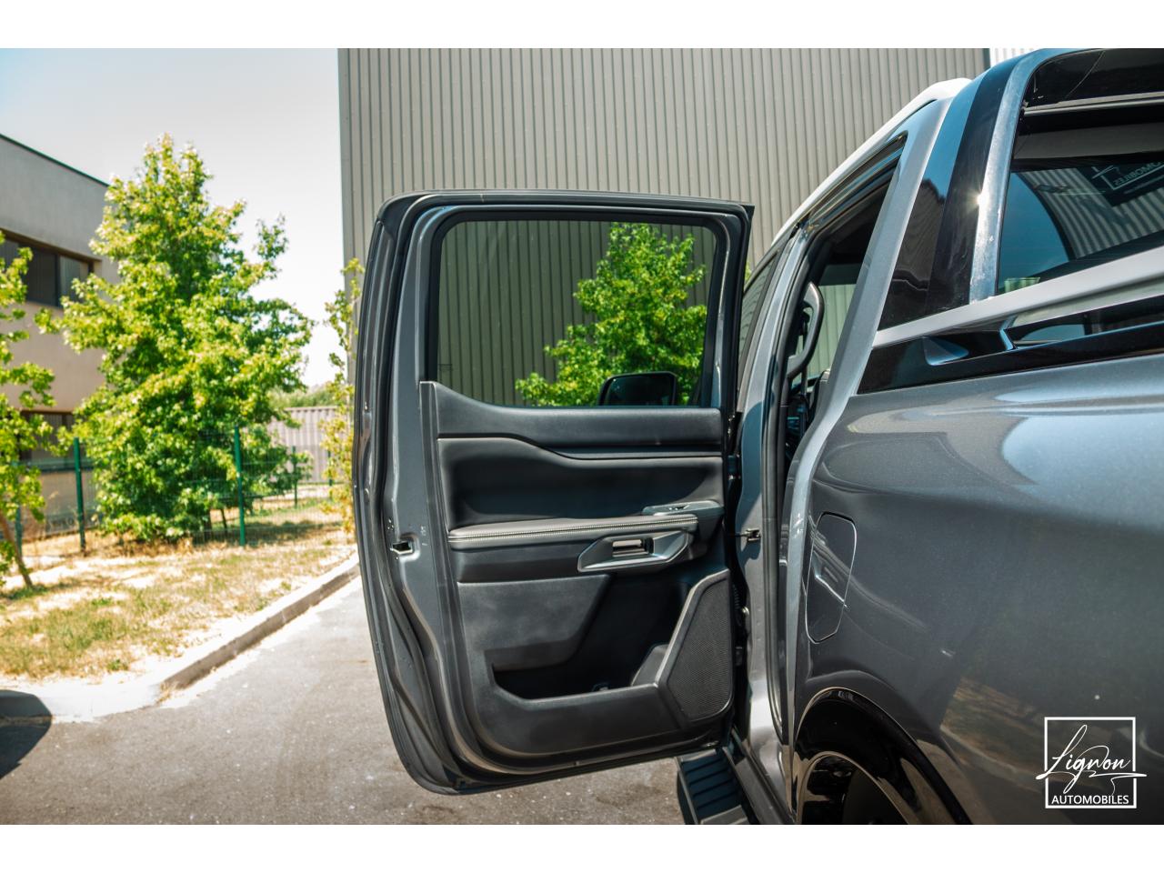 Photo FORD RANGER Platinum 3.0 V6 Double Cabine - 240 - BVA 2025 - TVA Apparente