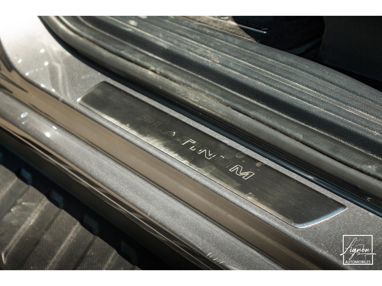 Photo FORD RANGER Platinum 3.0 V6 Double Cabine - 240 - BVA 2025 - TVA Apparente