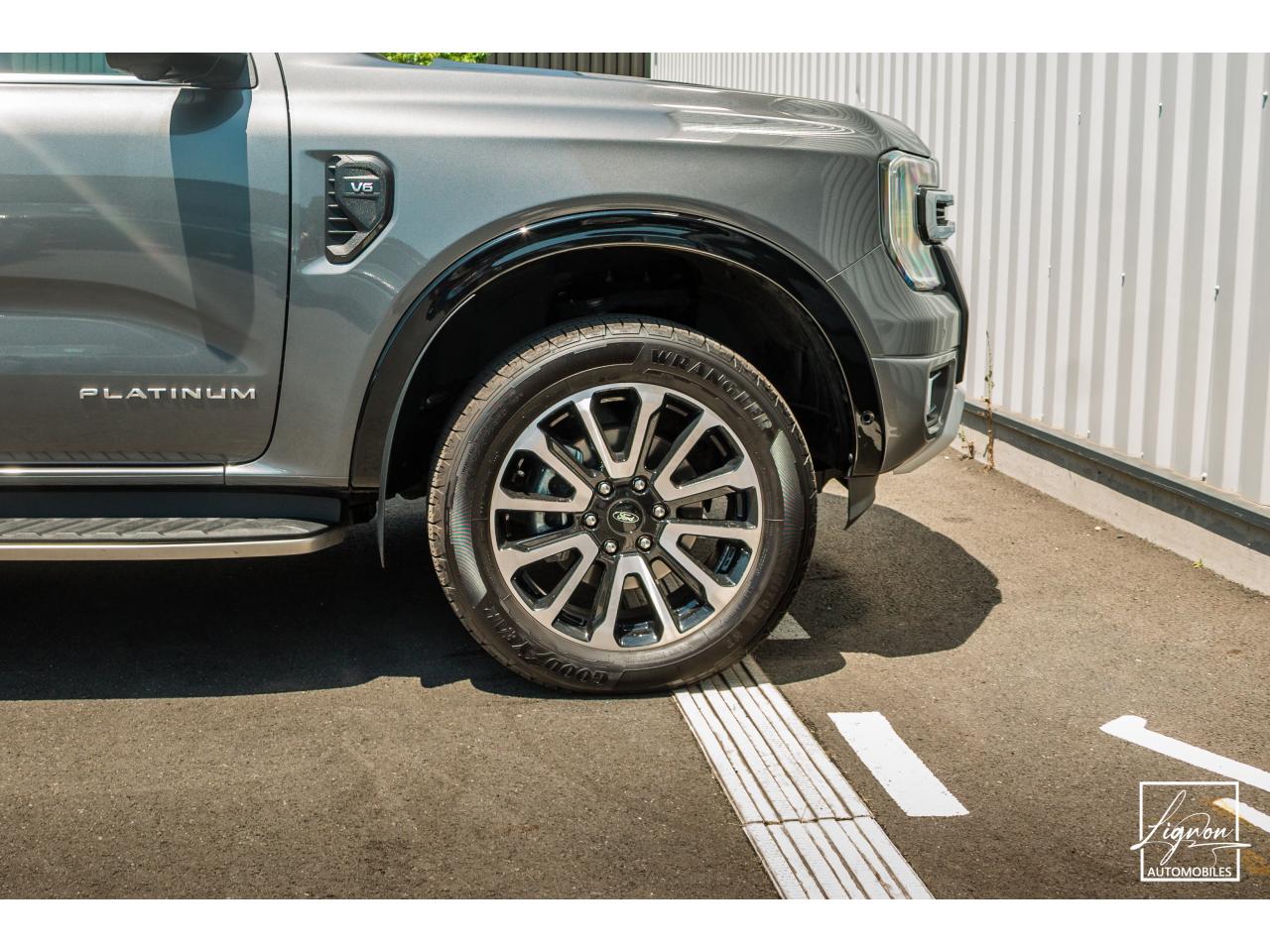 Photo FORD RANGER Platinum 3.0 V6 Double Cabine - 240 - BVA 2025 - TVA Apparente