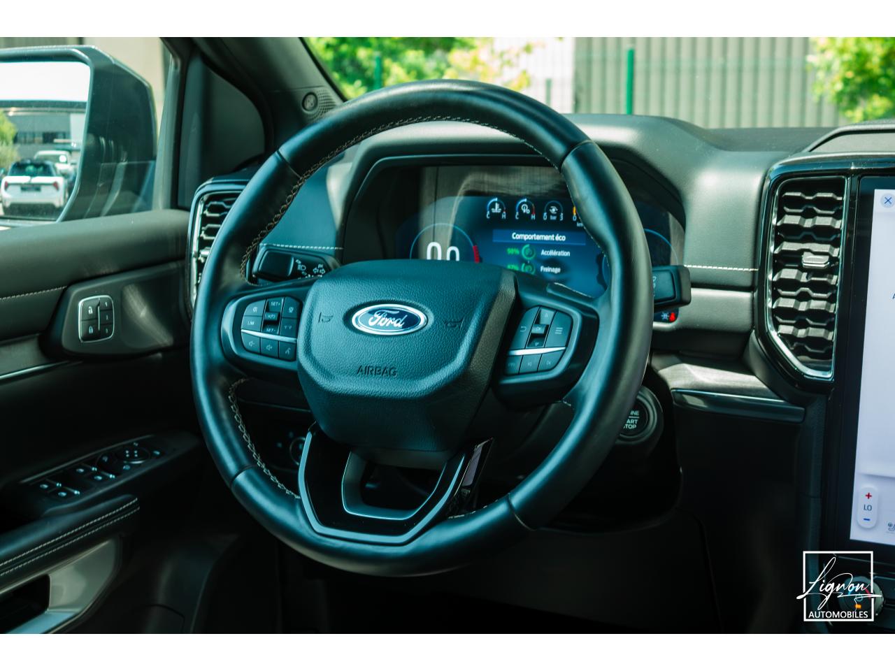 Photo FORD RANGER Platinum 3.0 V6 Double Cabine - 240 - BVA 2025 - TVA Apparente