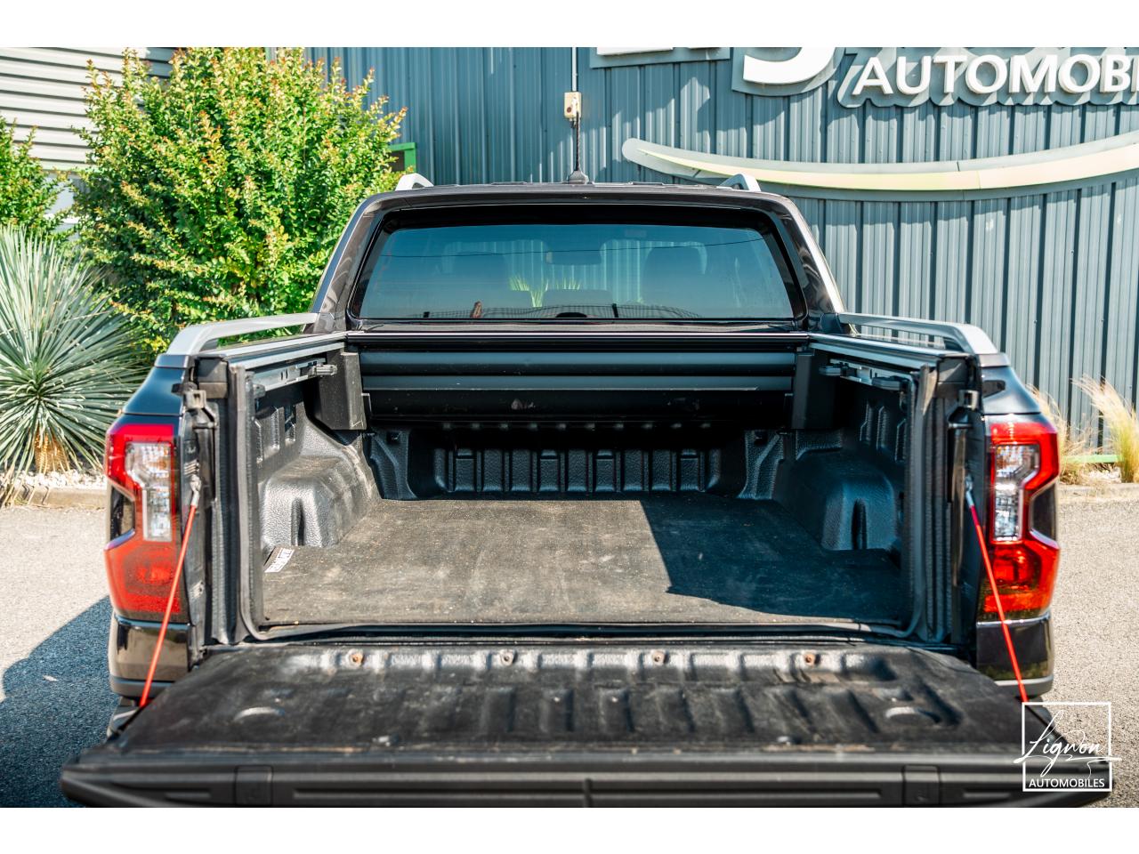 Photo FORD RANGER Wildtrak 3.0 - V6 240 CH - BVA Double Cabine
