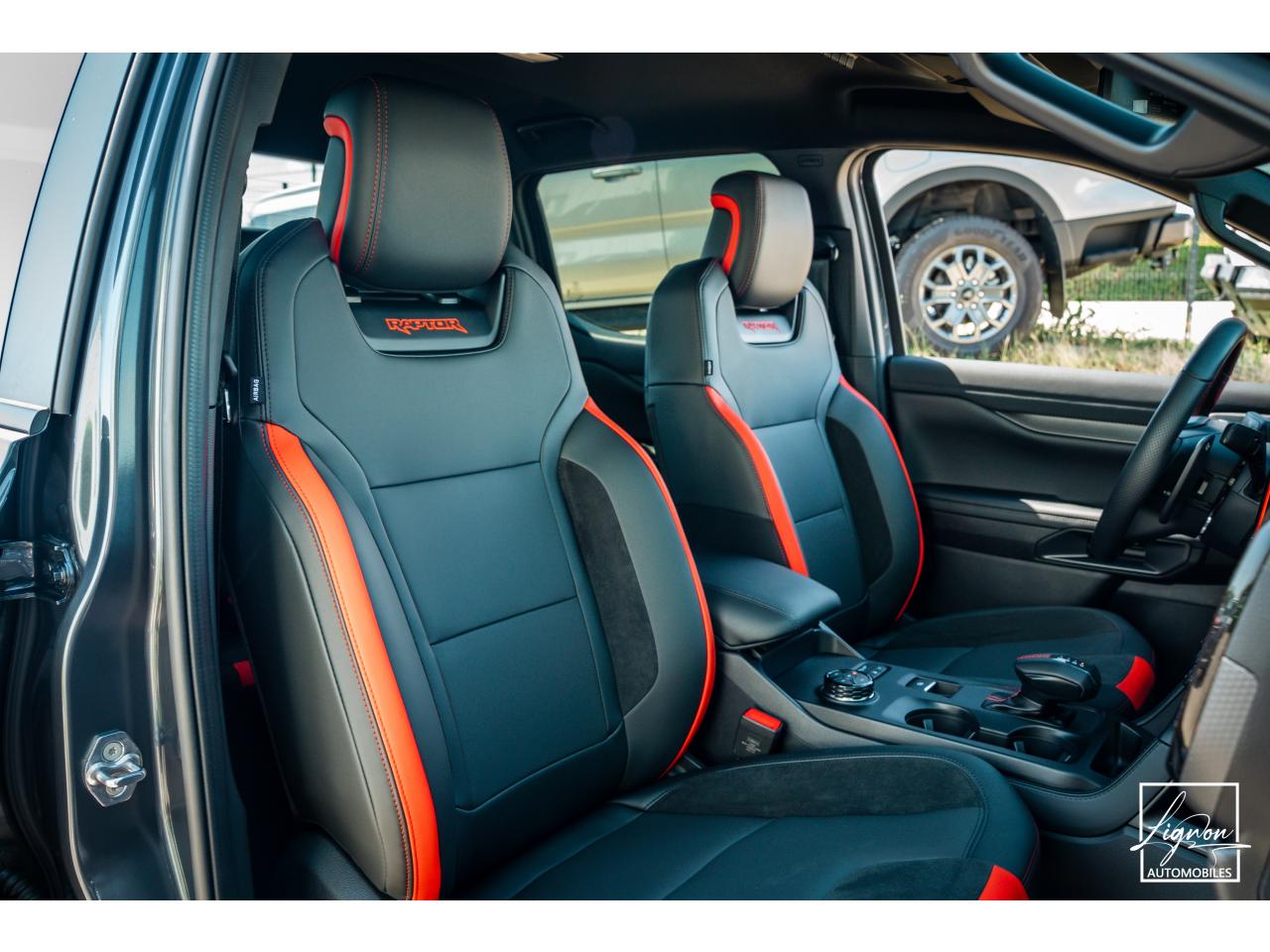 Photo FORD RANGER Raptor NEUF 3.0l Ecoboost v6 292cv - 2026 - 4 places - Pas de Malus - Tva Apparente