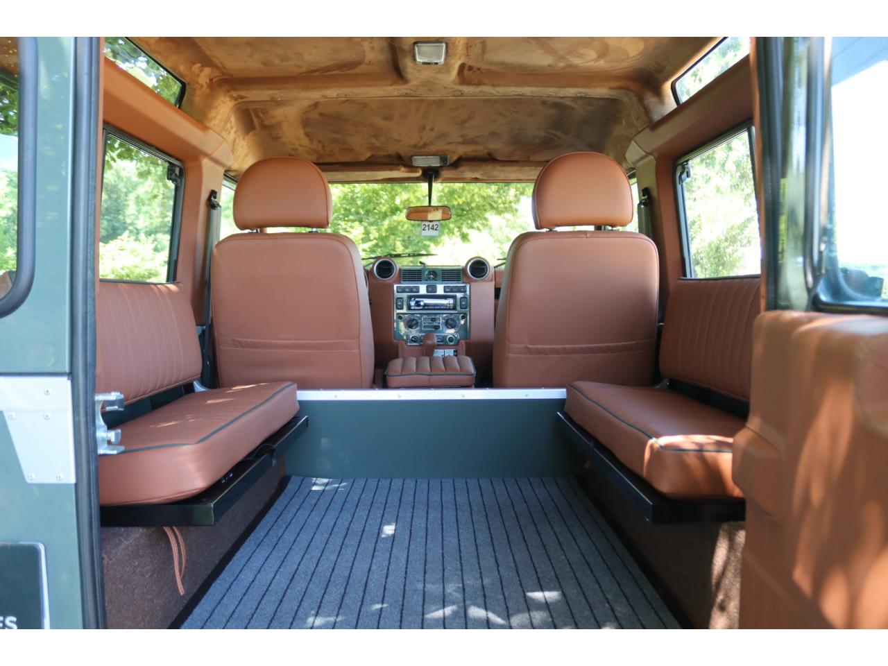 Photo LAND ROVER DEFENDER 90 2.2 Td4 HARD TOP SE - TVA RECUPERABLE