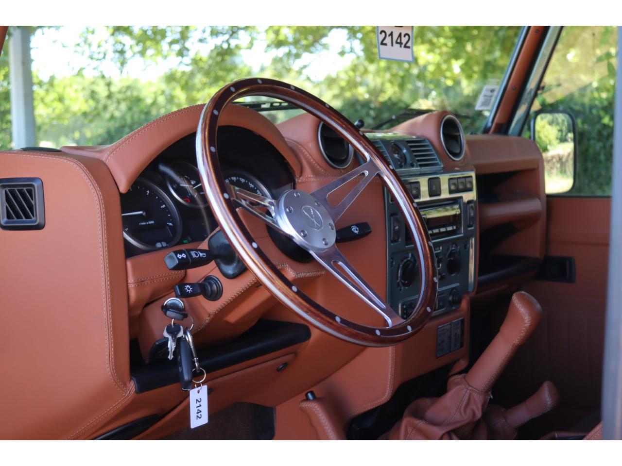 Photo LAND ROVER DEFENDER 90 2.2 Td4 HARD TOP SE - TVA RECUPERABLE