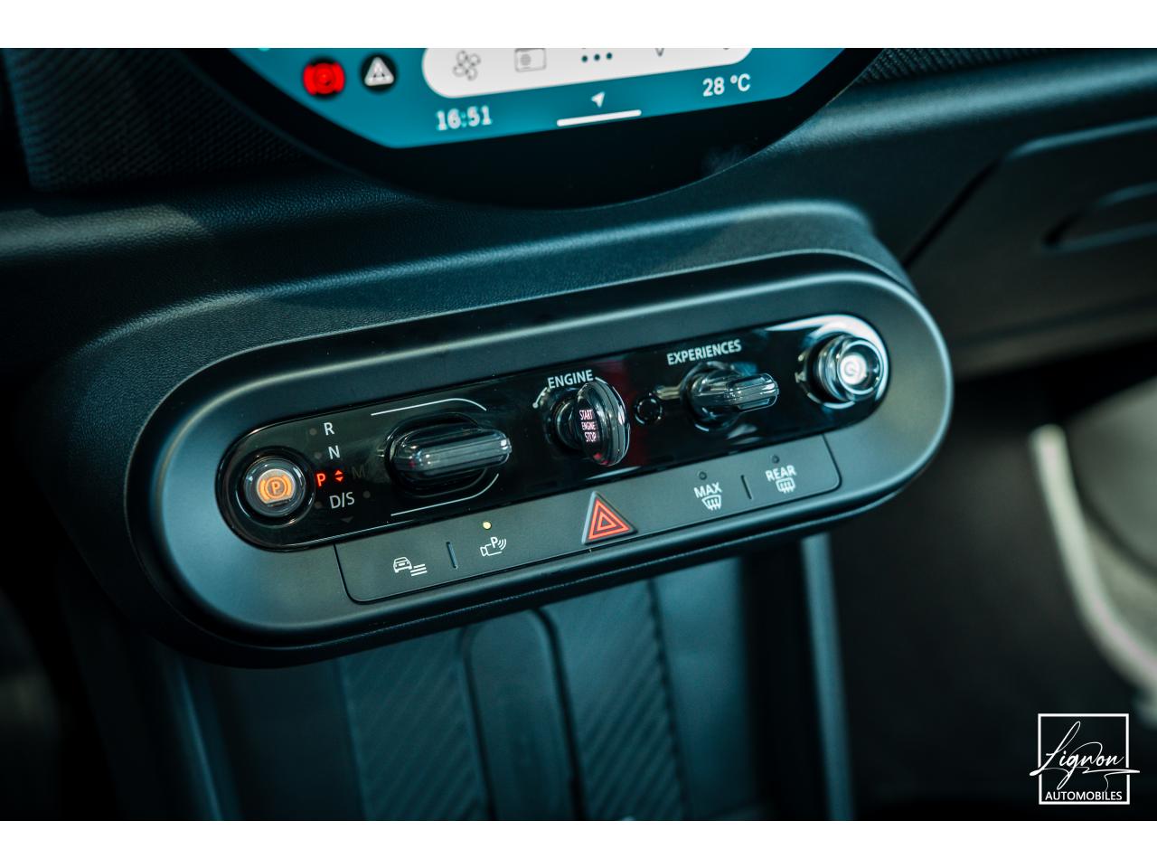 Photo MINI COOPER JCW 2.0 - 231 CH - BVA DKG7  XL