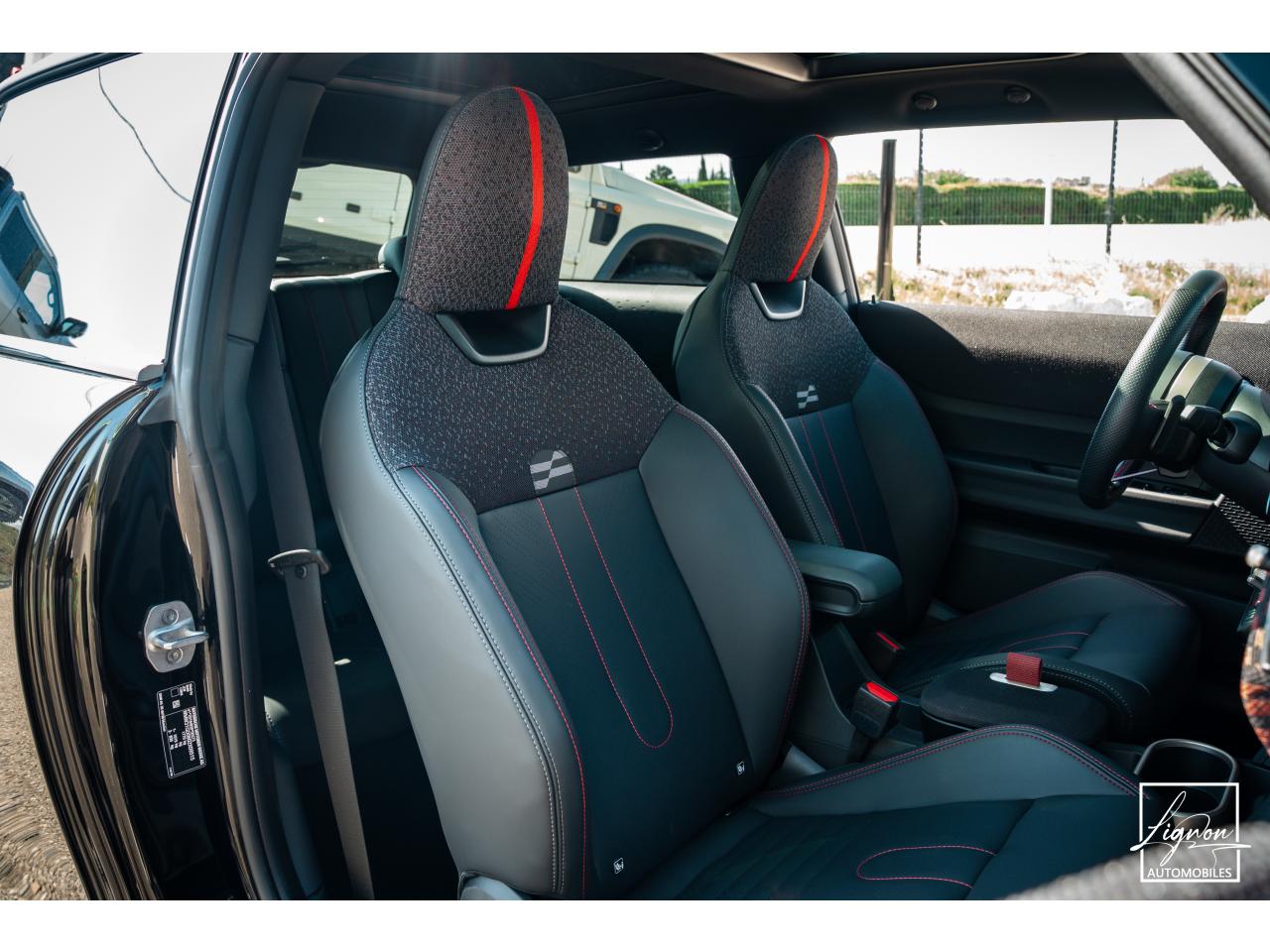 Photo MINI COOPER JCW 2.0 - 231 CH - BVA DKG7  XL