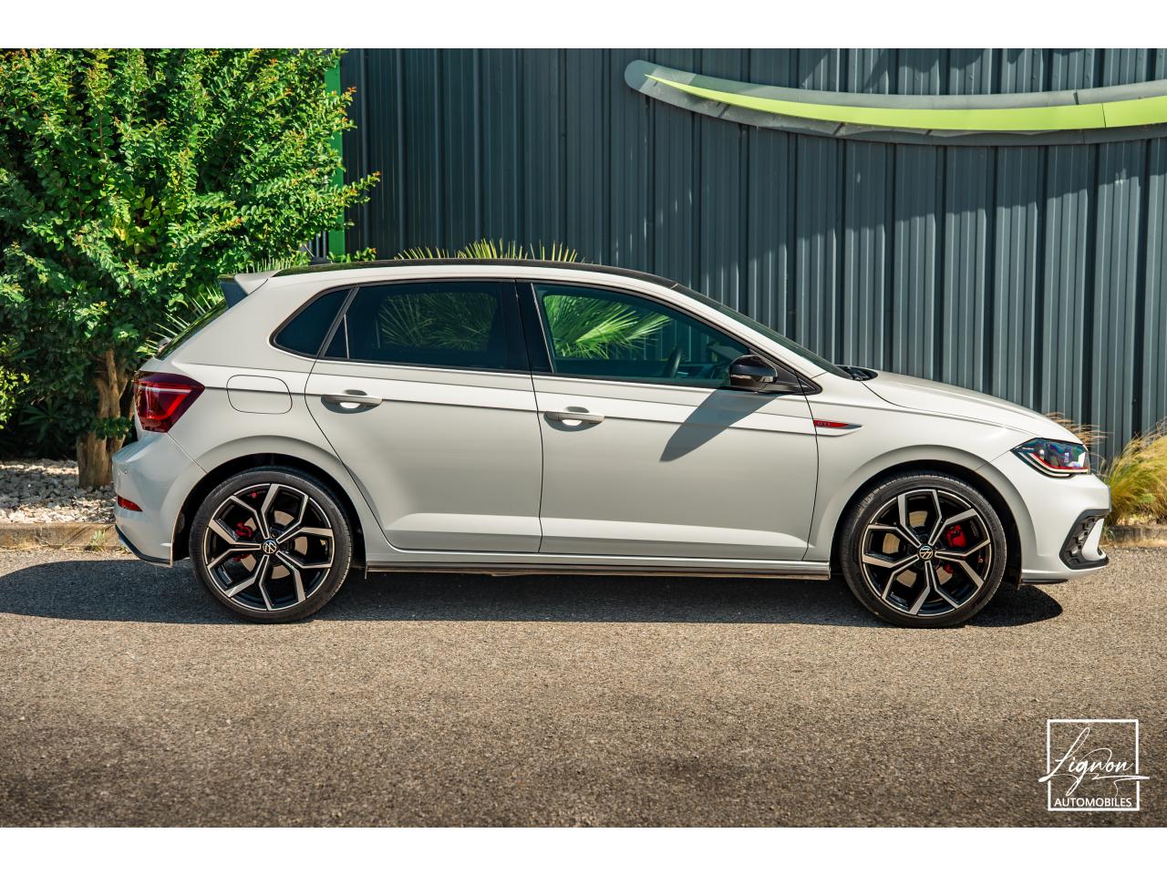Photo VOLKSWAGEN POLO GTI 2.0 TSI - 207 - BV DSG 7 Beats Audio/Caméra/Regulateur ACC Adaptatif