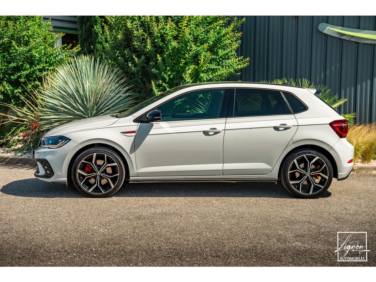 Photo VOLKSWAGEN POLO GTI 2.0 TSI - 207 - BV DSG 7 Beats Audio/Caméra/Regulateur ACC Adaptatif