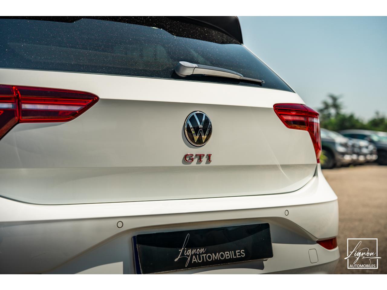 Photo VOLKSWAGEN POLO GTI 2.0 TSI - 207 - BV DSG 7 Beats Audio/Caméra/Regulateur ACC Adaptatif