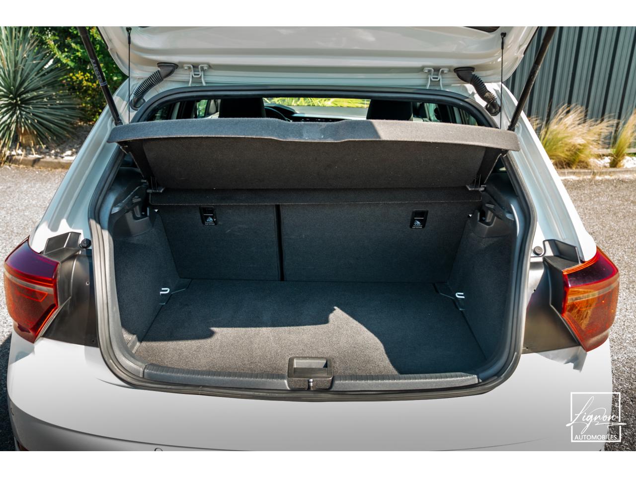 Photo VOLKSWAGEN POLO GTI 2.0 TSI - 207 - BV DSG 7 Beats Audio/Caméra/Regulateur ACC Adaptatif