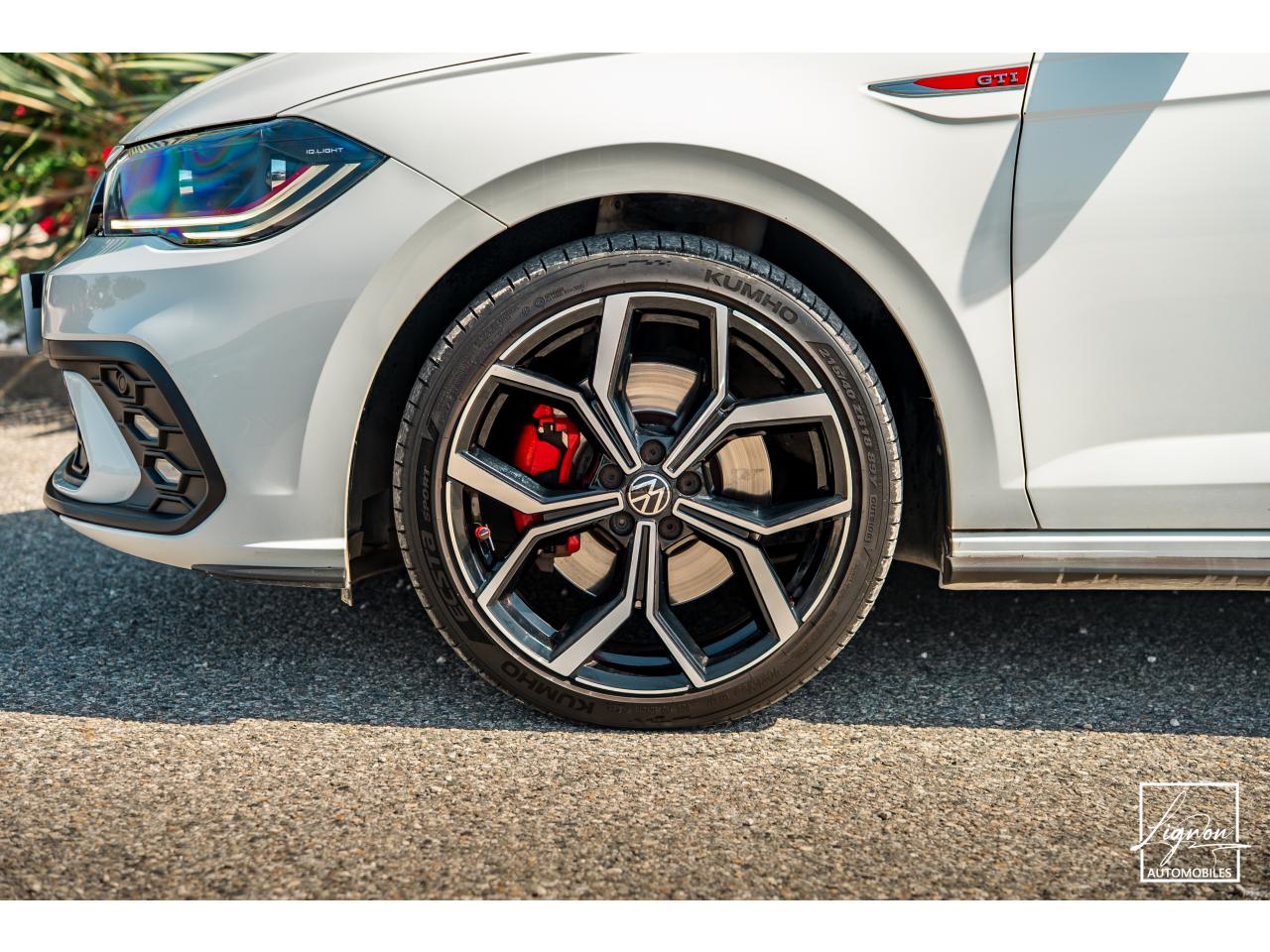 Photo VOLKSWAGEN POLO GTI 2.0 TSI - 207 - BV DSG 7 Beats Audio/Caméra/Regulateur ACC Adaptatif