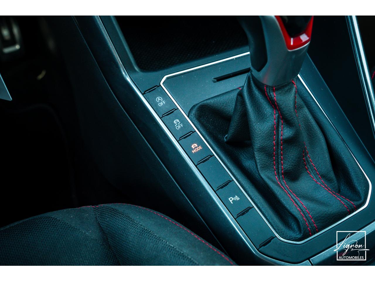 Photo VOLKSWAGEN POLO GTI 2.0 TSI - 207 - BV DSG 7 Beats Audio/Caméra/Regulateur ACC Adaptatif