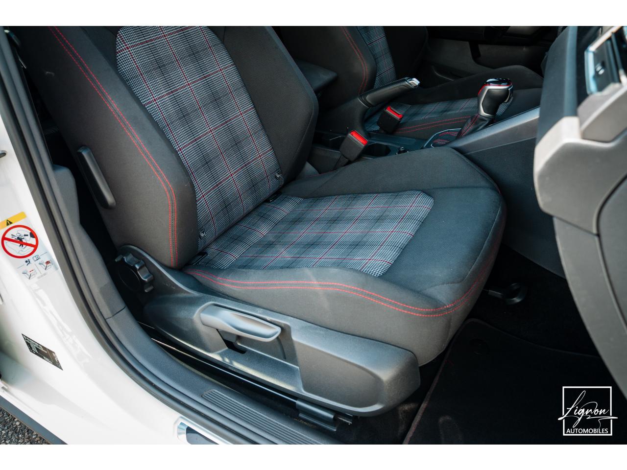 Photo VOLKSWAGEN POLO GTI 2.0 TSI - 207 - BV DSG 7 Beats Audio/Caméra/Regulateur ACC Adaptatif