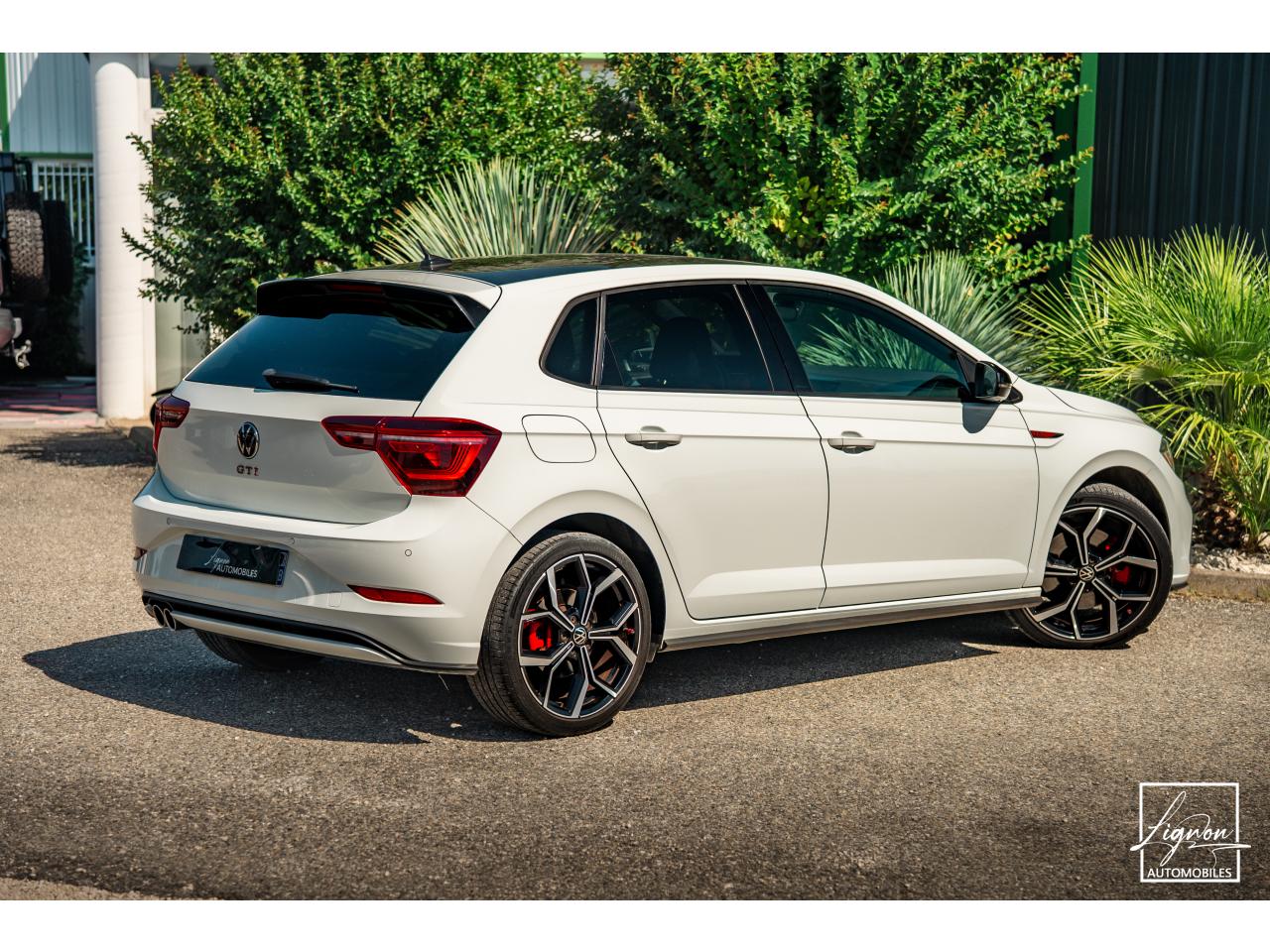 Photo VOLKSWAGEN POLO GTI 2.0 TSI - 207 - BV DSG 7 Beats Audio/Caméra/Regulateur ACC Adaptatif