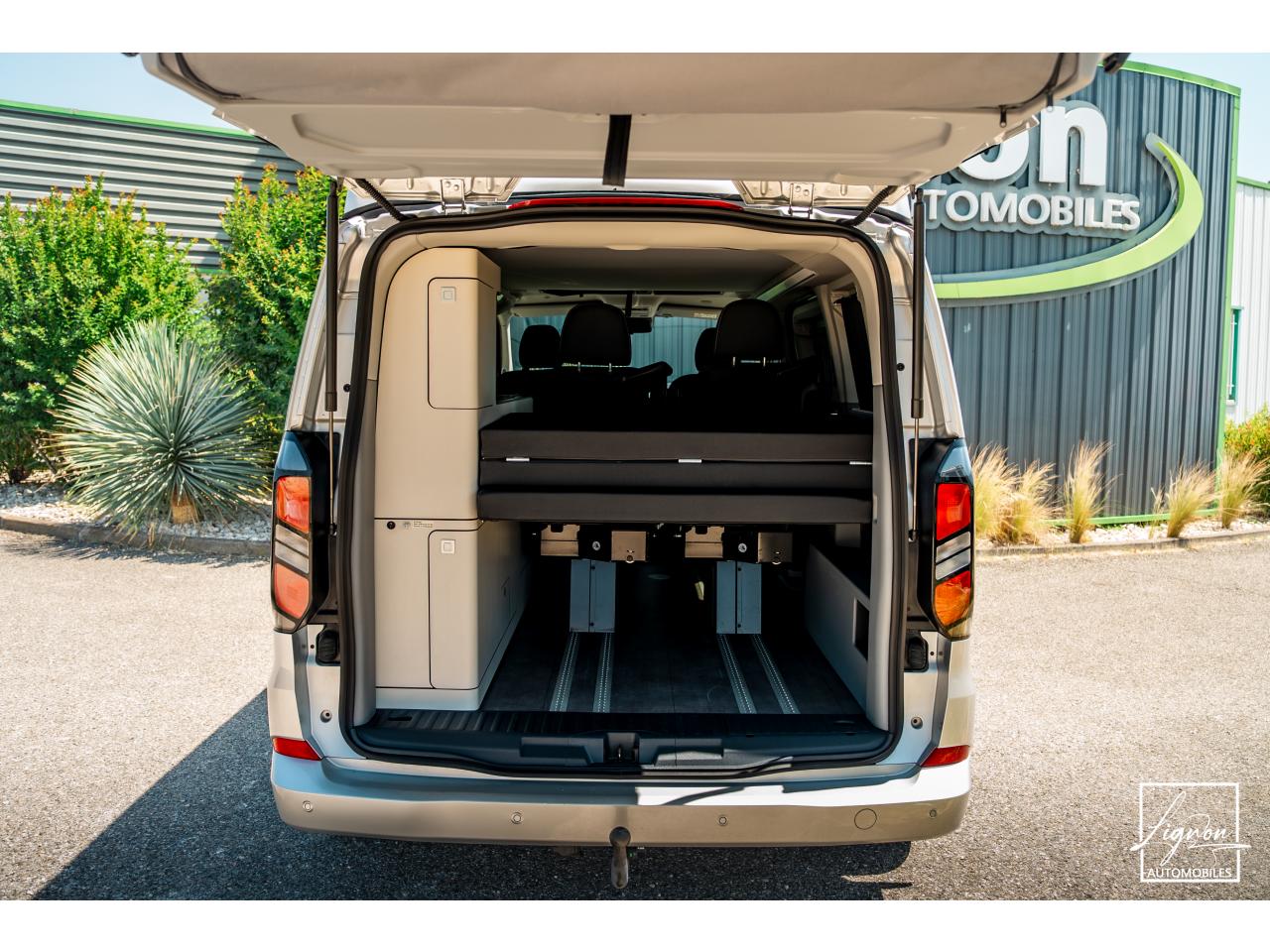 Photo FORD TRANSIT Custom Westfalia Club Joker Urban AWD 4x4 170 ch BVA 10 900 km 1er main France