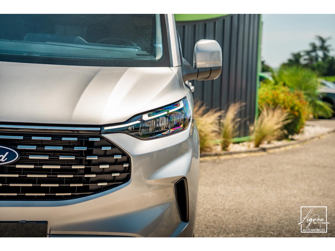 Photo FORD TRANSIT Custom Westfalia Club Joker Urban AWD 4x4 170 ch BVA 10 900 km 1er main France