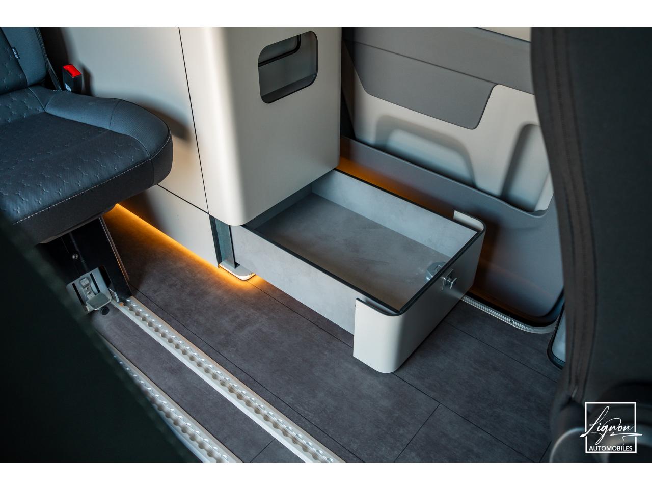 Photo FORD TRANSIT Custom Westfalia Club Joker Urban AWD 4x4 170 ch BVA 10 900 km 1er main France