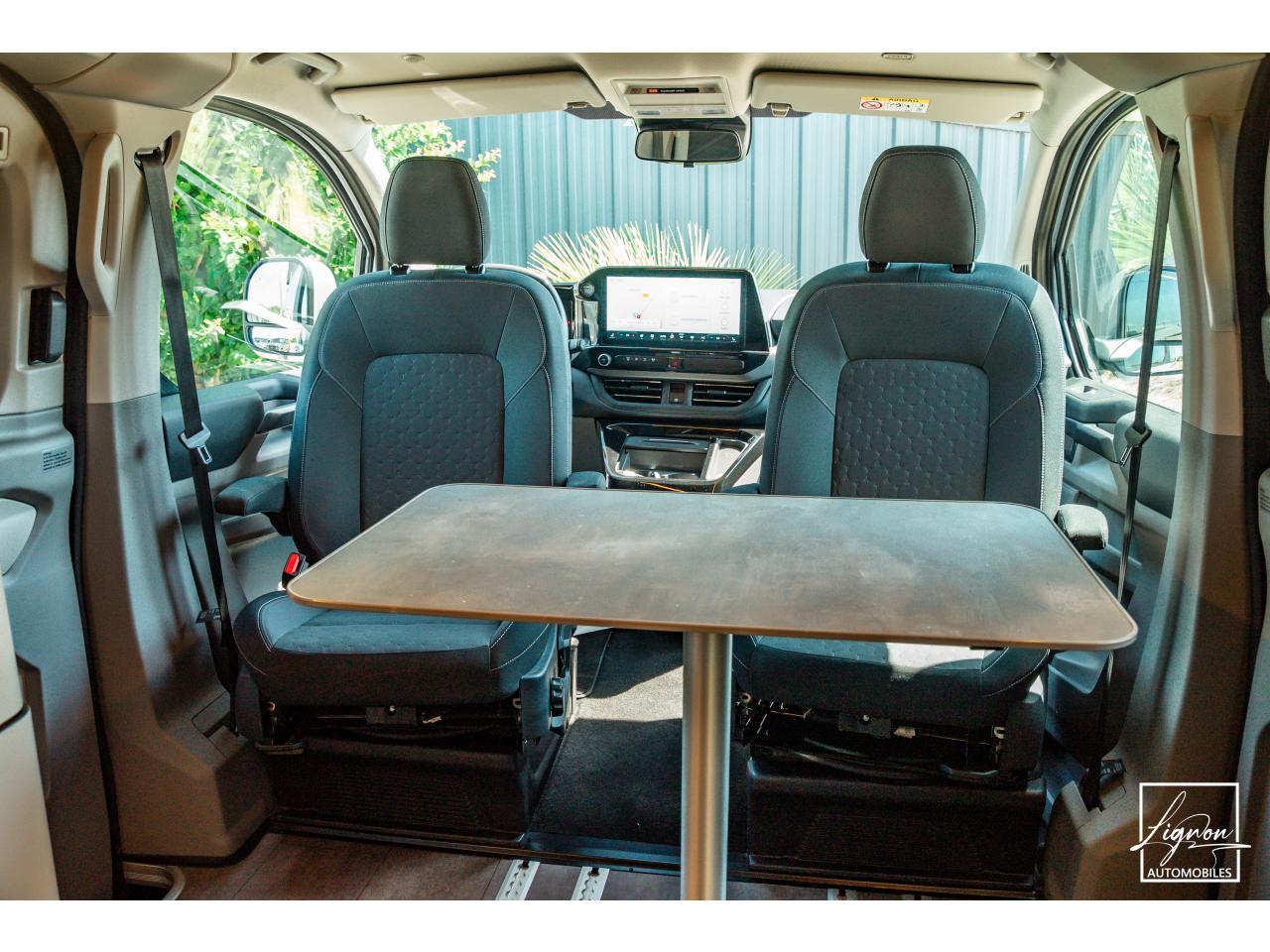 Photo FORD TRANSIT Custom Westfalia Club Joker Urban AWD 4x4 170 ch BVA 10 900 km 1er main France