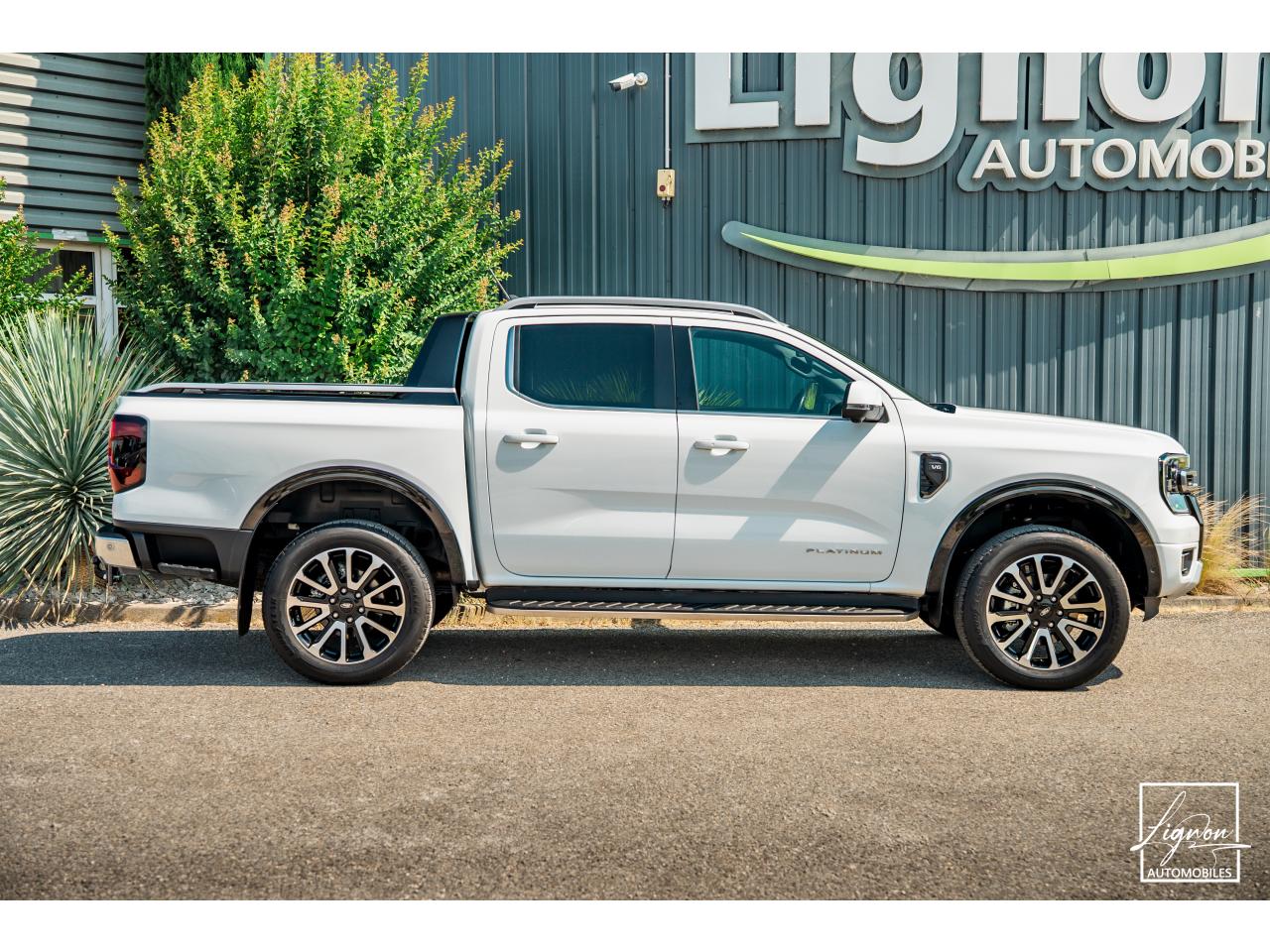Photo FORD RANGER Platinum 3.0 V6 EcoBlue - 240 - BVA - AWD  2024 DOUBLE CABINE TVA Apparente