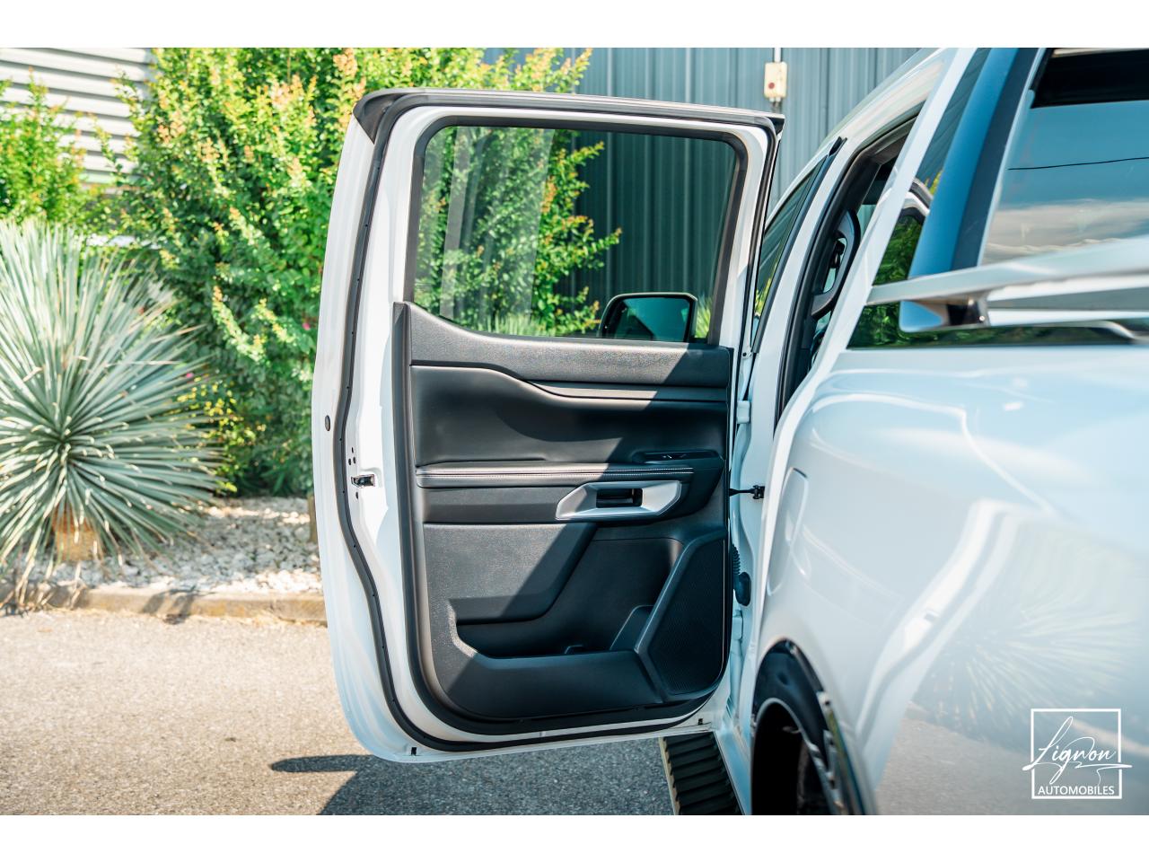 Photo FORD RANGER Platinum 3.0 V6 EcoBlue - 240 - BVA - AWD  2024 DOUBLE CABINE TVA Apparente