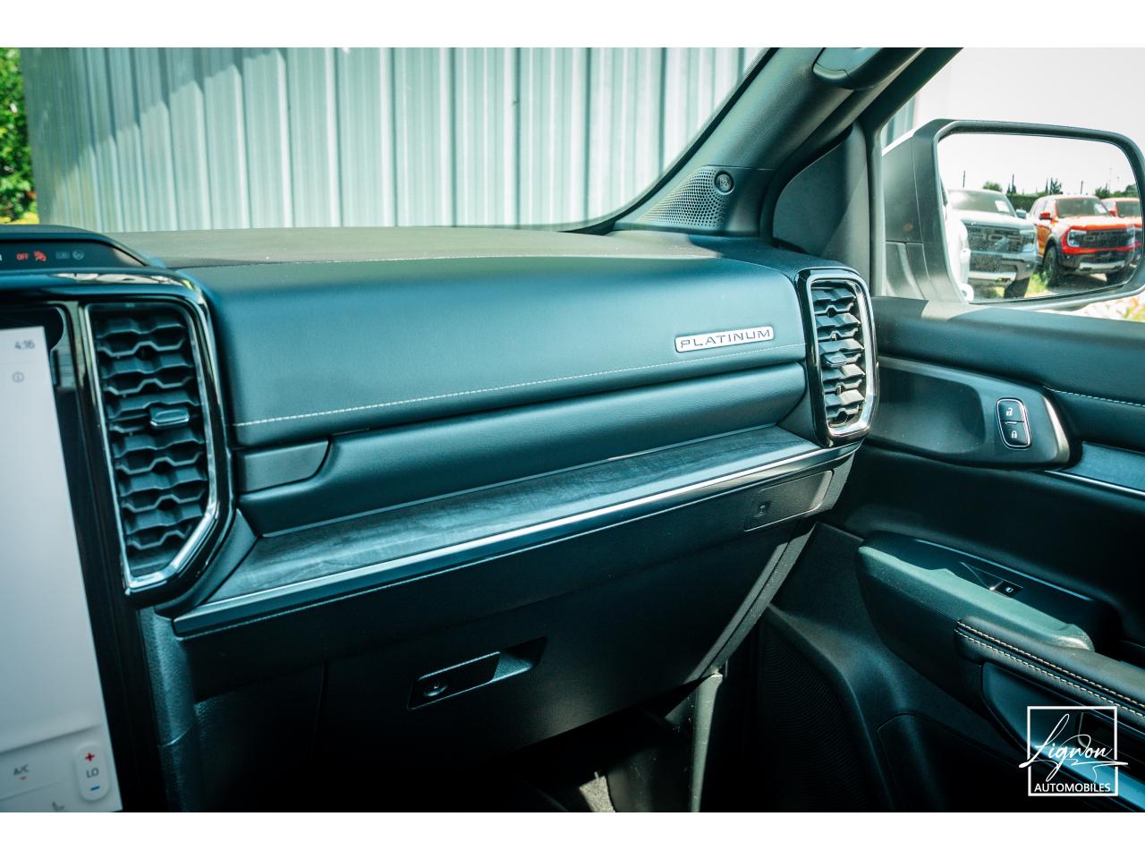 Photo FORD RANGER Platinum 3.0 V6 EcoBlue - 240 - BVA - AWD  2024 DOUBLE CABINE TVA Apparente