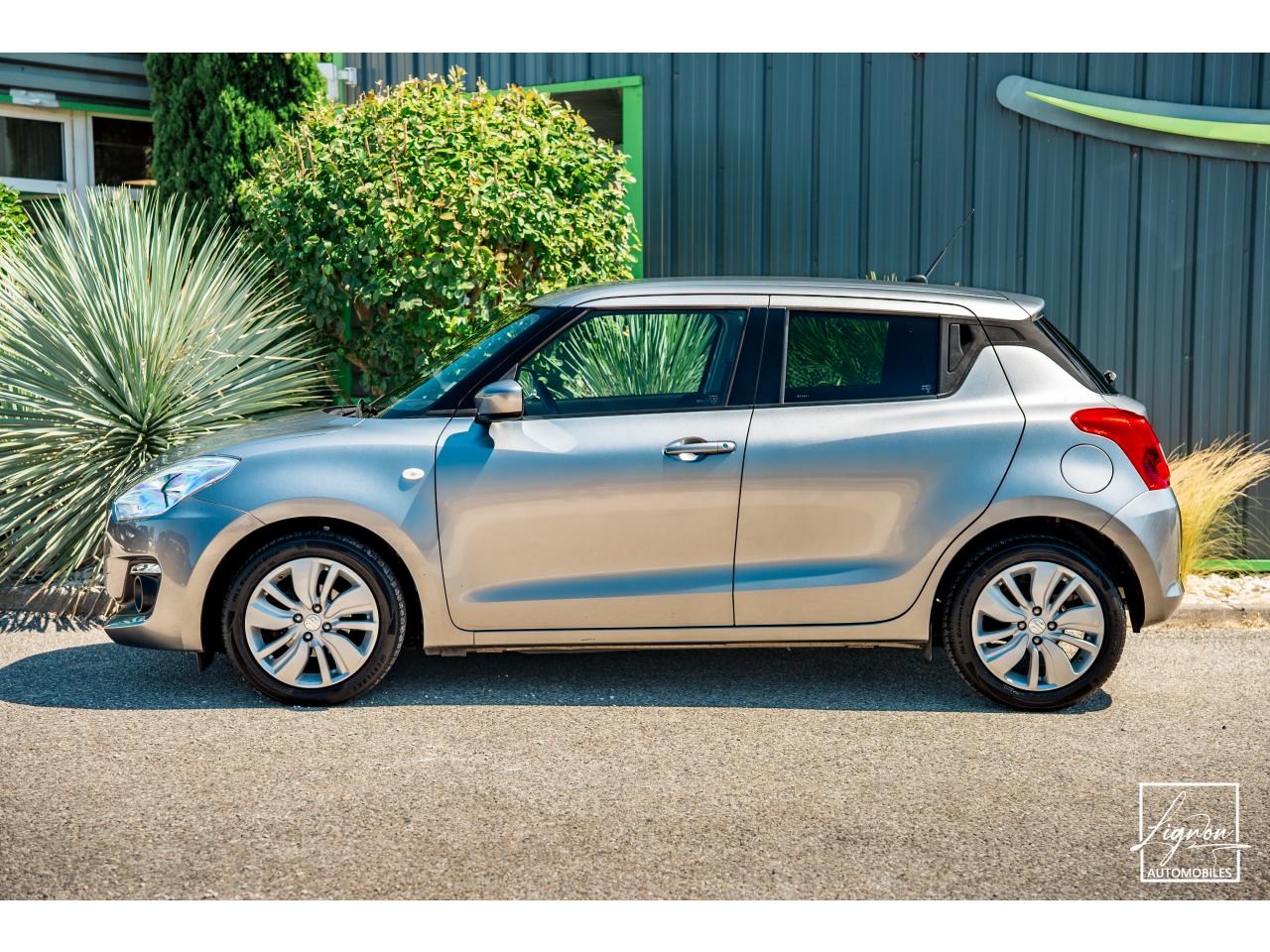 Photo SUZUKI SWIFT 1.2 Dualjet Hybrid Privilège CARPLAY/CAMERA DE RECUL