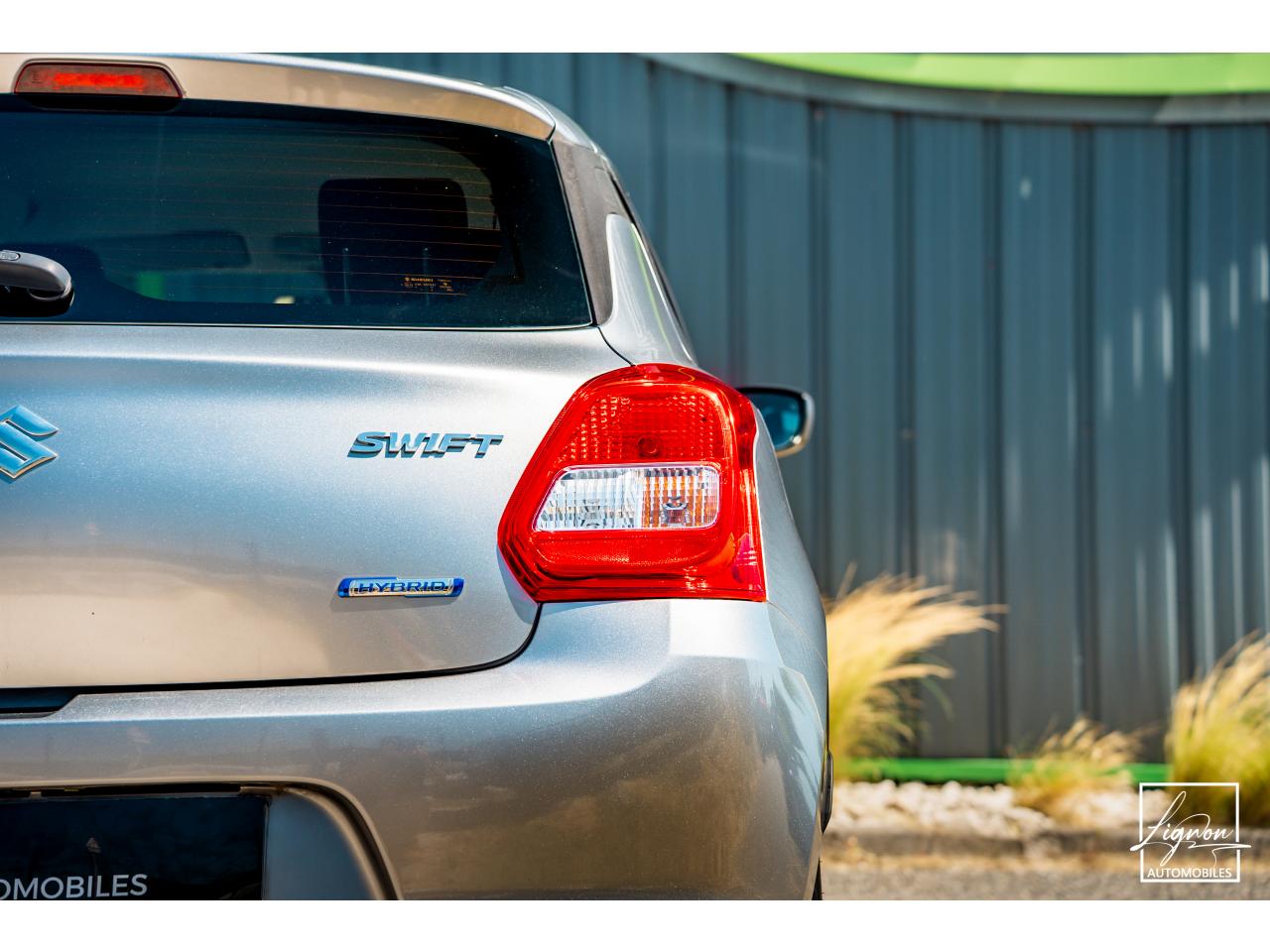 Photo SUZUKI SWIFT 1.2 Dualjet Hybrid Privilège CARPLAY/CAMERA DE RECUL