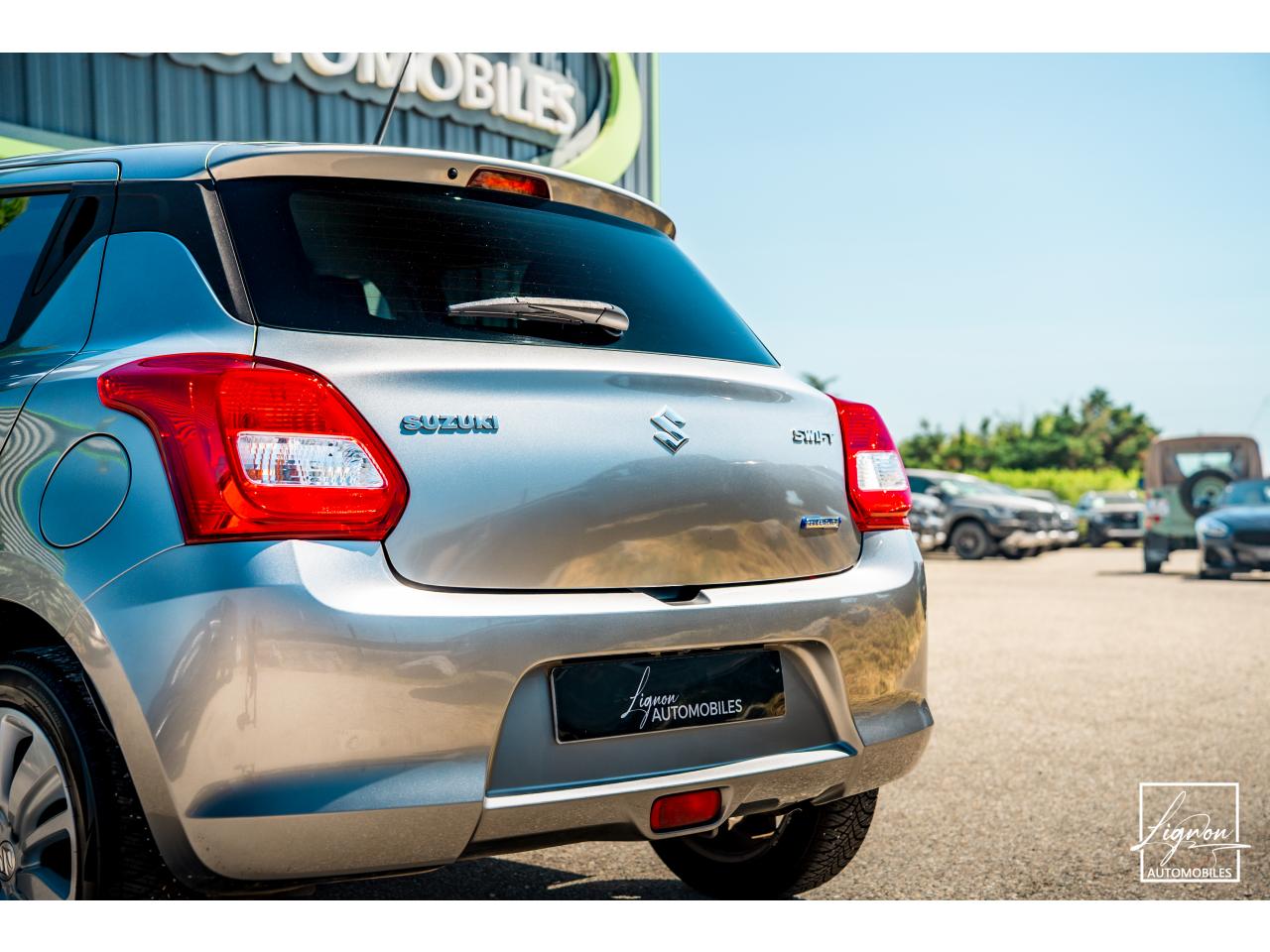 Photo SUZUKI SWIFT 1.2 Dualjet Hybrid Privilège CARPLAY/CAMERA DE RECUL