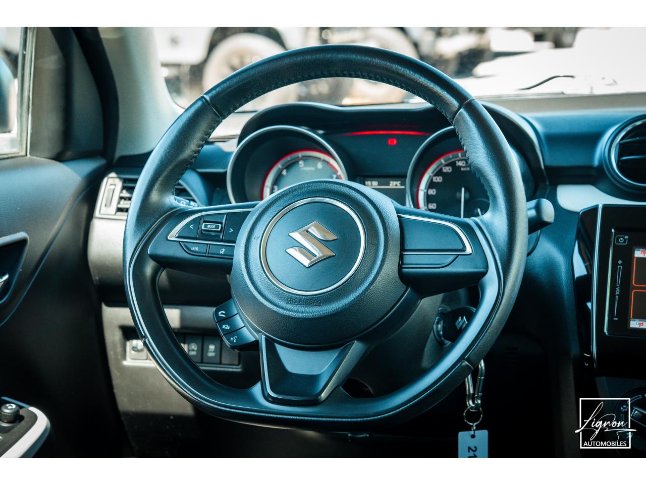 Photo SUZUKI SWIFT 1.2 Dualjet Hybrid Privilège CARPLAY/CAMERA DE RECUL