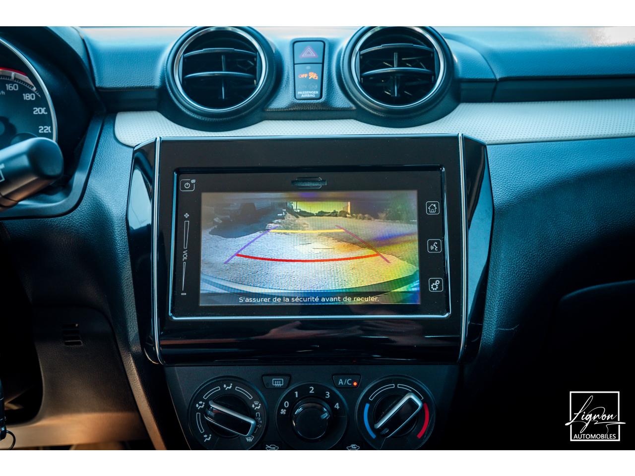 Photo SUZUKI SWIFT 1.2 Dualjet Hybrid Privilège CARPLAY/CAMERA DE RECUL