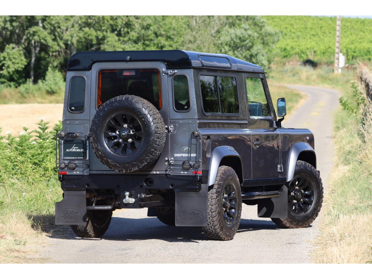 Photo LAND ROVER DEFENDER 90 TD4 2.2 Hard Top 'S' - TVA Récupérable
