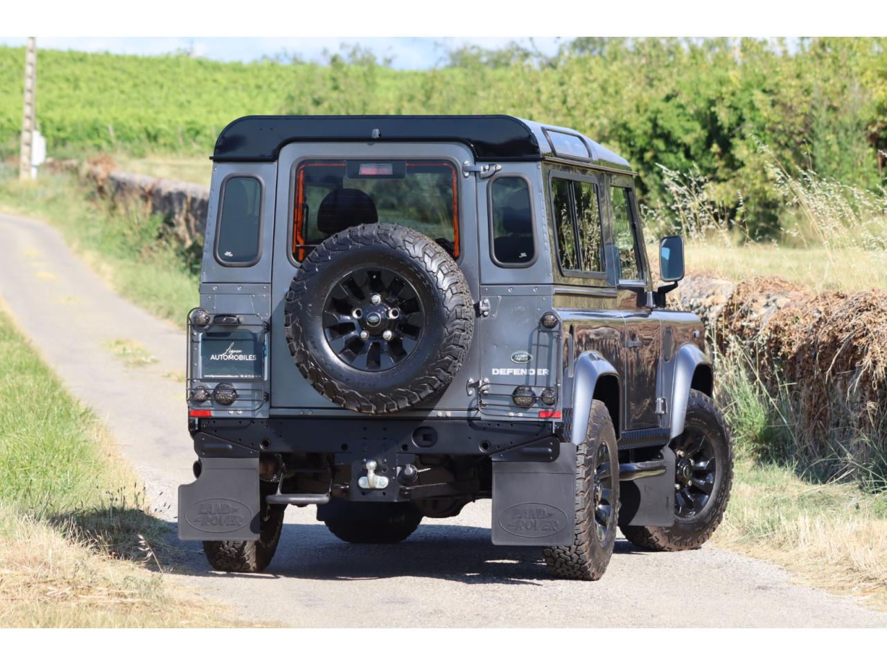 Photo LAND ROVER DEFENDER 90 TD4 2.2 Hard Top 'S' - TVA Récupérable