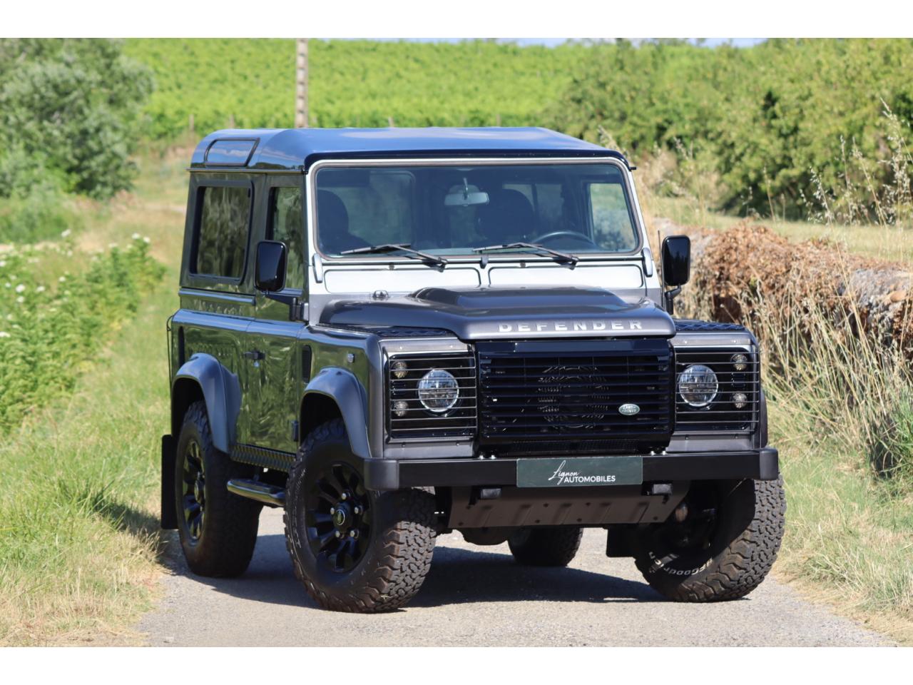 Photo LAND ROVER DEFENDER 90 TD4 2.2 Hard Top 'S' - TVA Récupérable