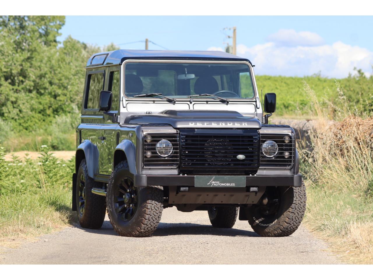 Photo LAND ROVER DEFENDER 90 TD4 2.2 Hard Top 'S' - TVA Récupérable