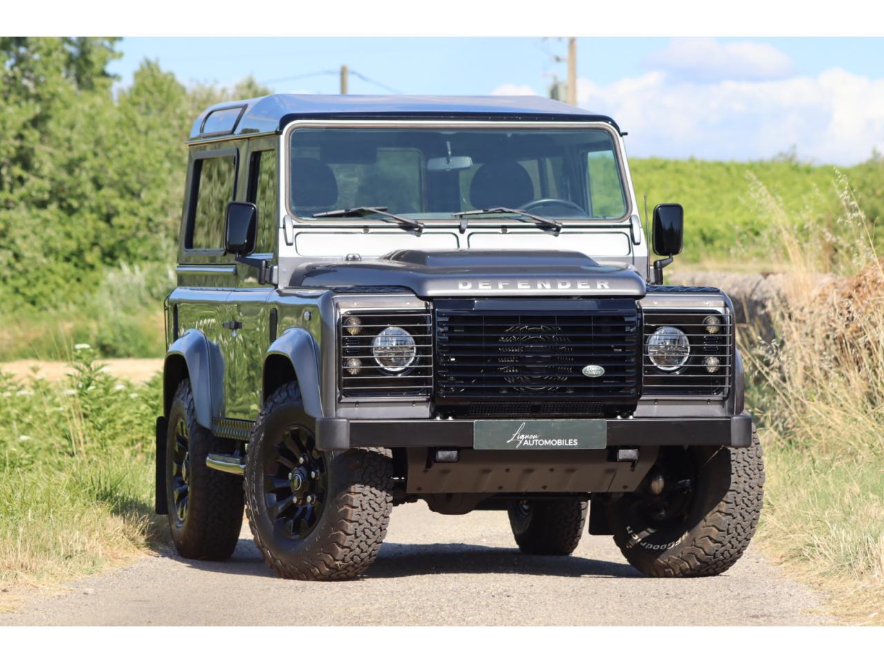 Photo LAND ROVER DEFENDER 90 TD4 2.2 Hard Top 'S' - TVA Récupérable