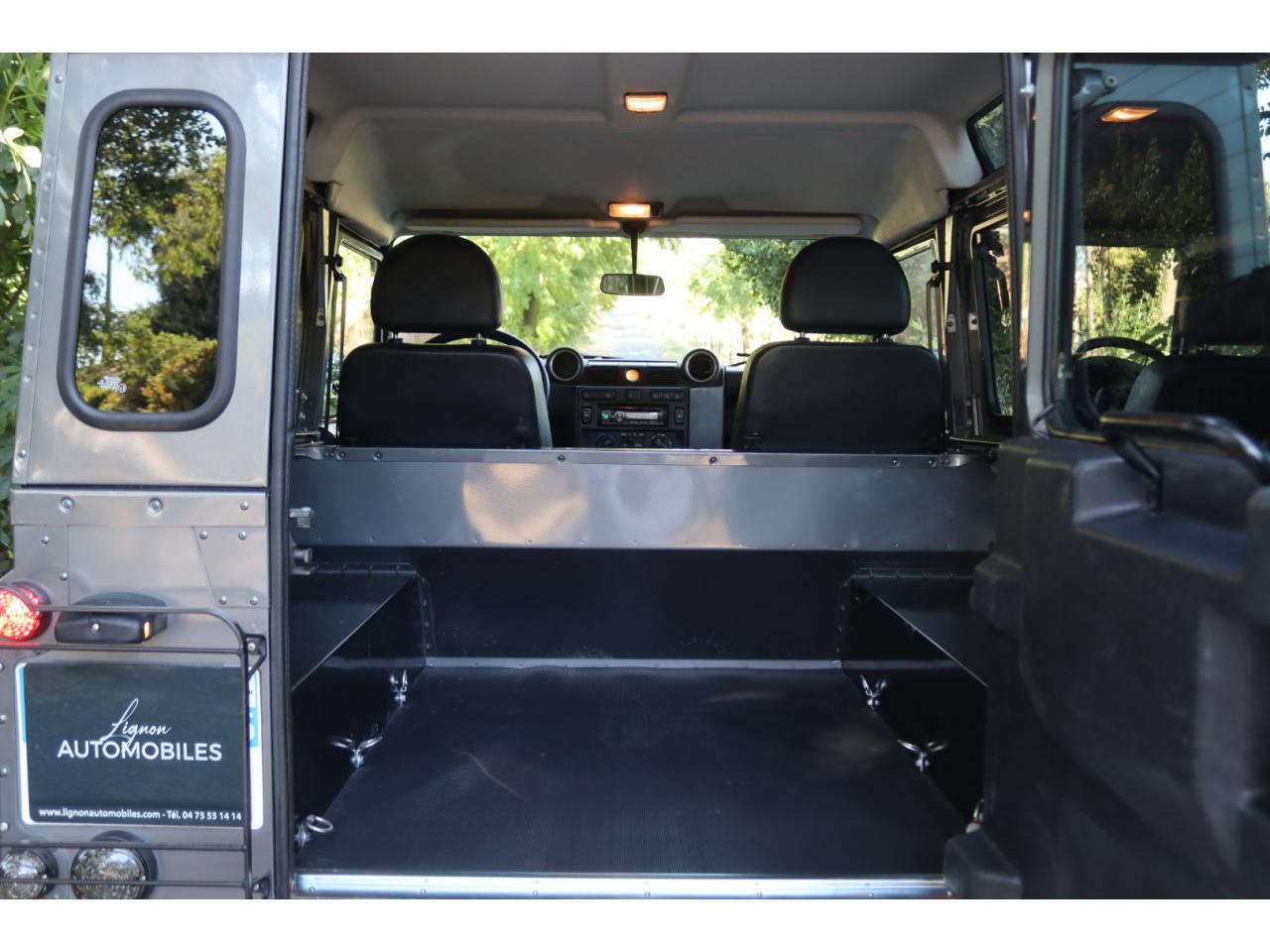 Photo LAND ROVER DEFENDER 90 TD4 2.2 Hard Top 'S' - TVA Récupérable