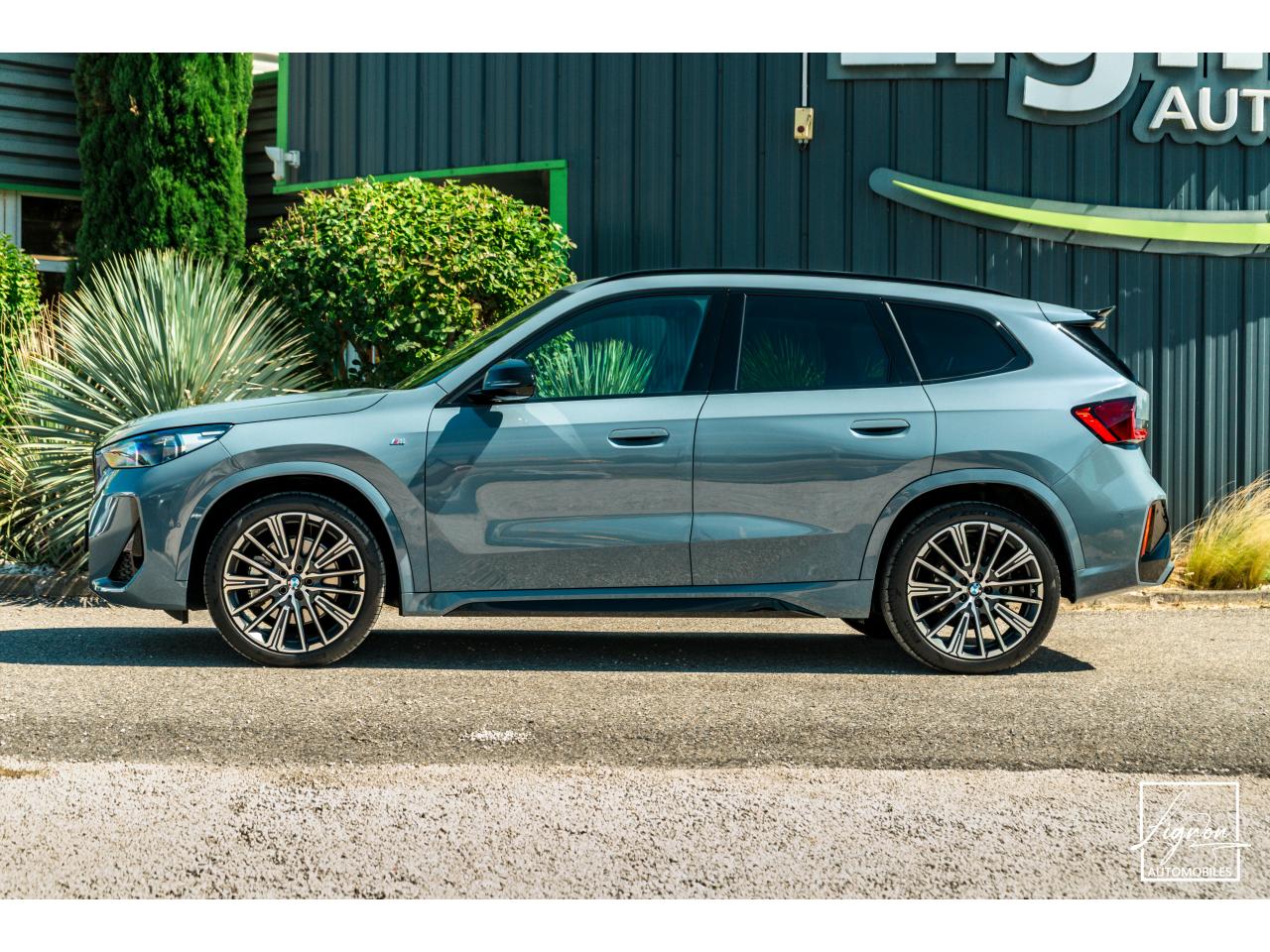 Photo BMW X1 xDrive 23d - 211 - DKG U11 M Sport - à partir de 380 €