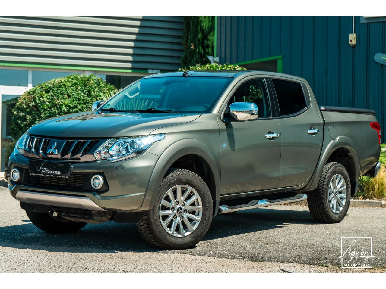 2153 MITSUBISHI L200 2.4 DI-D 181 Double Cabine Intense – 2017 – 1er main – à partir de 428 €