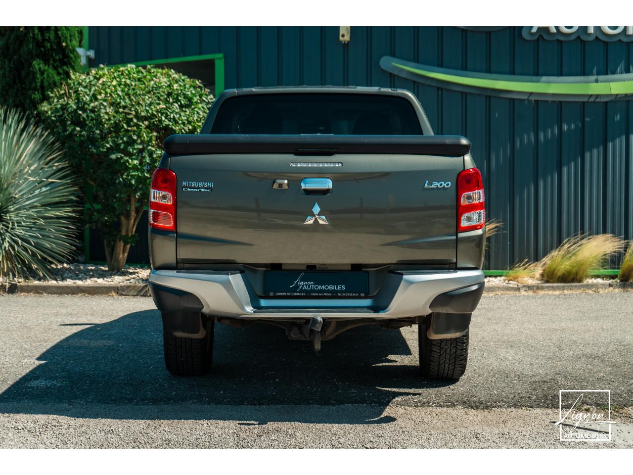 Photo MITSUBISHI L200 2.4 DI-D 181 Double Cabine Intense - 2017 - 1er main - à partir de 428 €