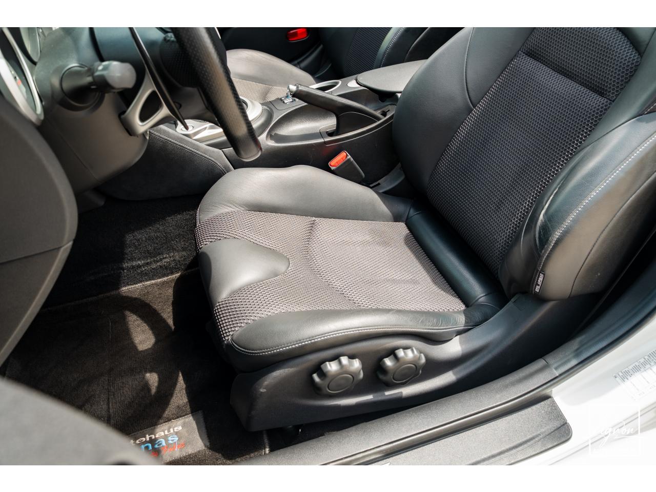 Photo NISSAN 370Z Roadster 3.7 V6 - 328 - BVA ROADSTER