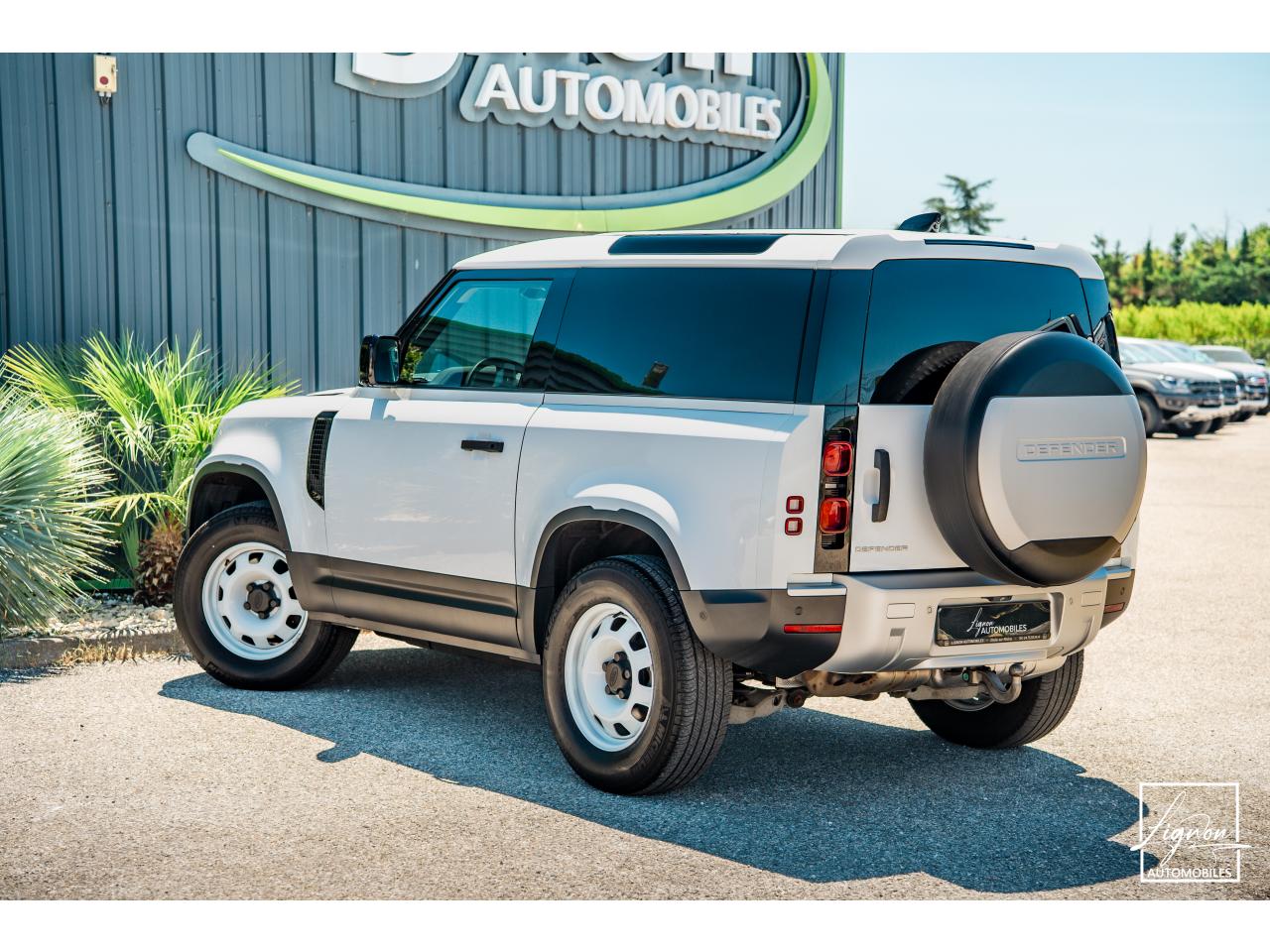 Photo LAND ROVER DEFENDER 90 3.0 D200 MHEV 3 Places - HARD TOP  TVA Récupérable