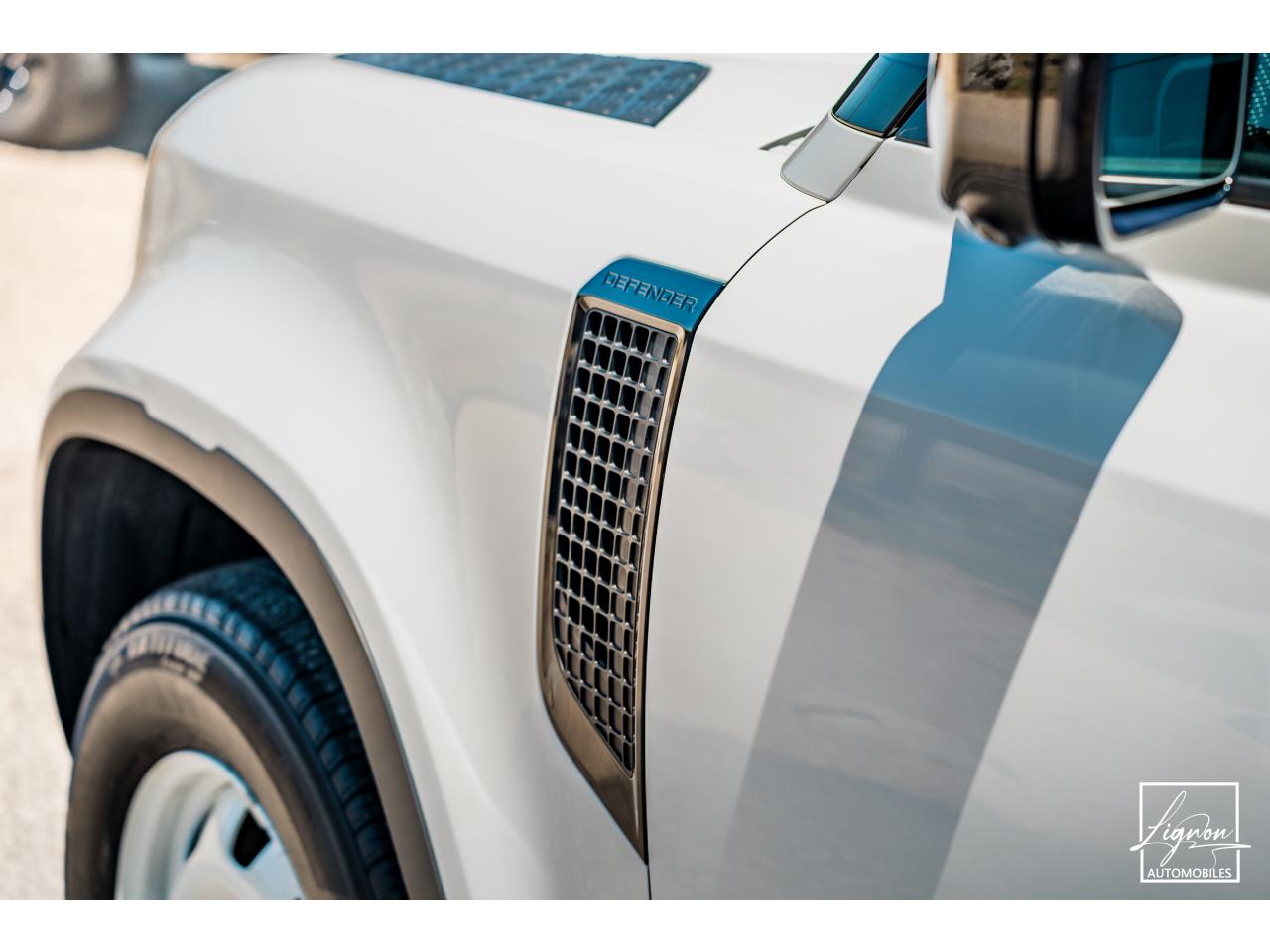 Photo LAND ROVER DEFENDER 90 3.0 D200 MHEV 3 Places - HARD TOP  TVA Récupérable