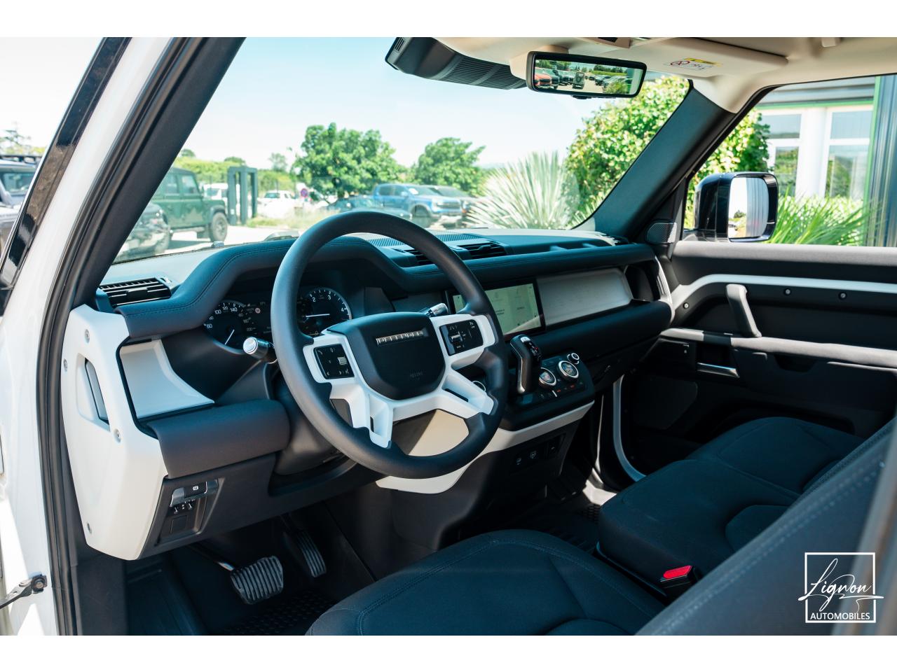 Photo LAND ROVER DEFENDER 90 3.0 D200 MHEV 3 Places - HARD TOP  TVA Récupérable