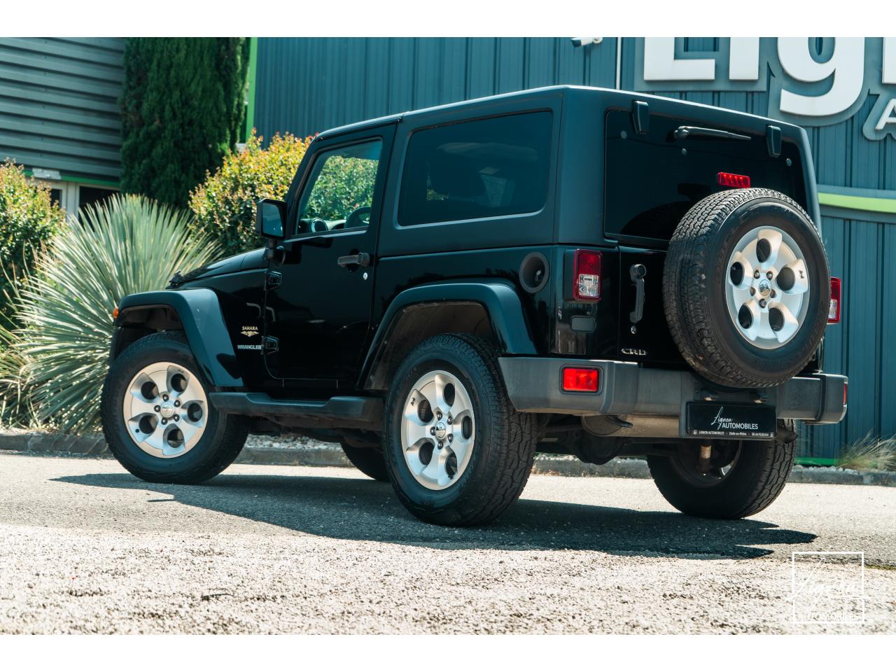Photo JEEP WRANGLER Sahara 2.8 CRD 200 BVA Baché