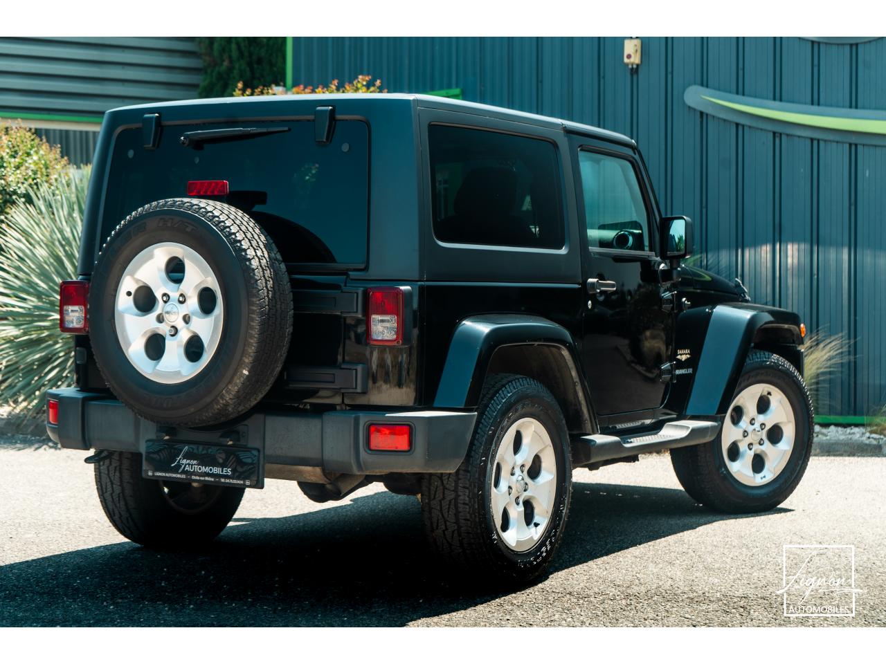 Photo JEEP WRANGLER Sahara 2.8 CRD 200 BVA Baché