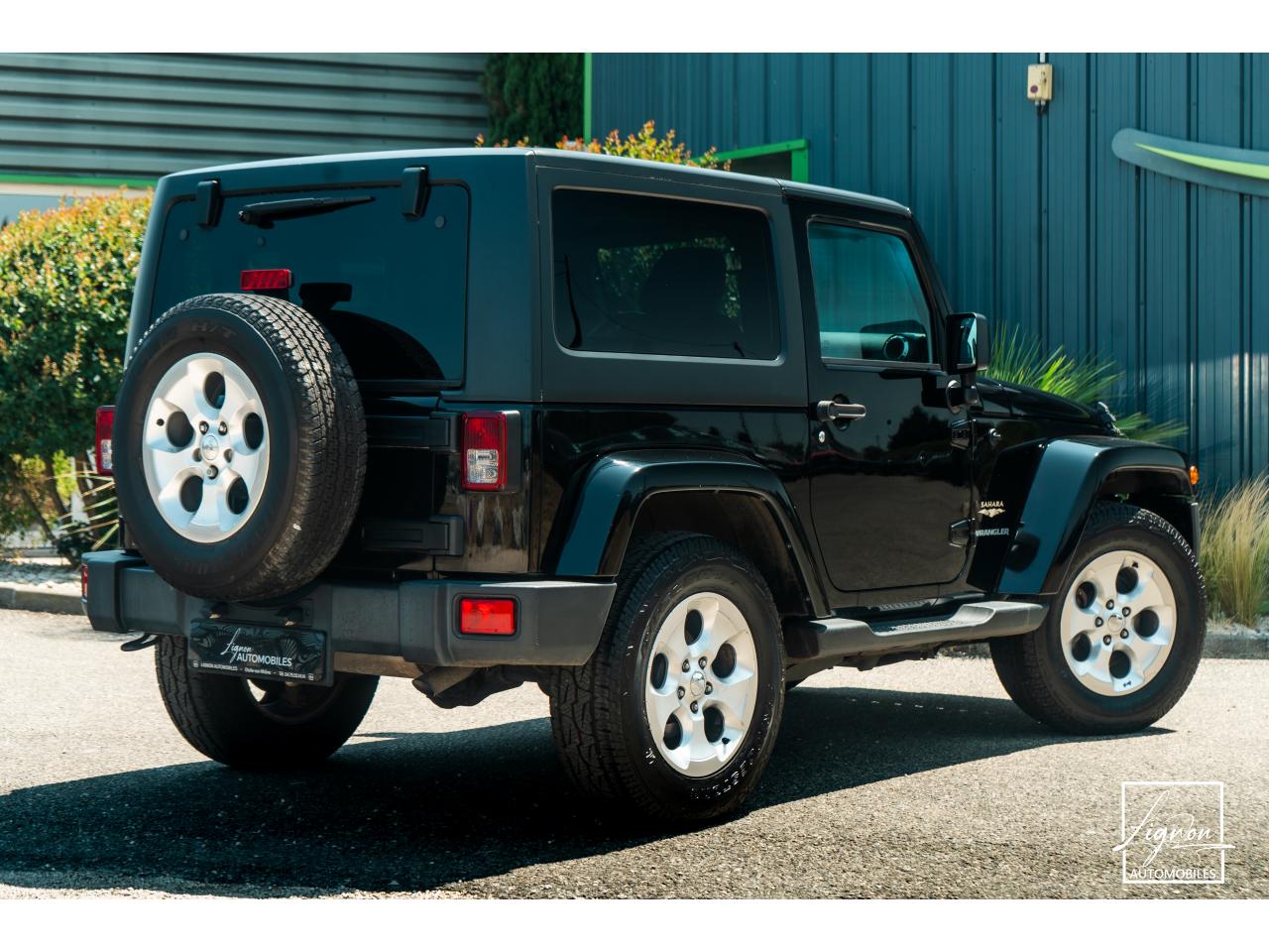 Photo JEEP WRANGLER Sahara 2.8 CRD 200 BVA Baché